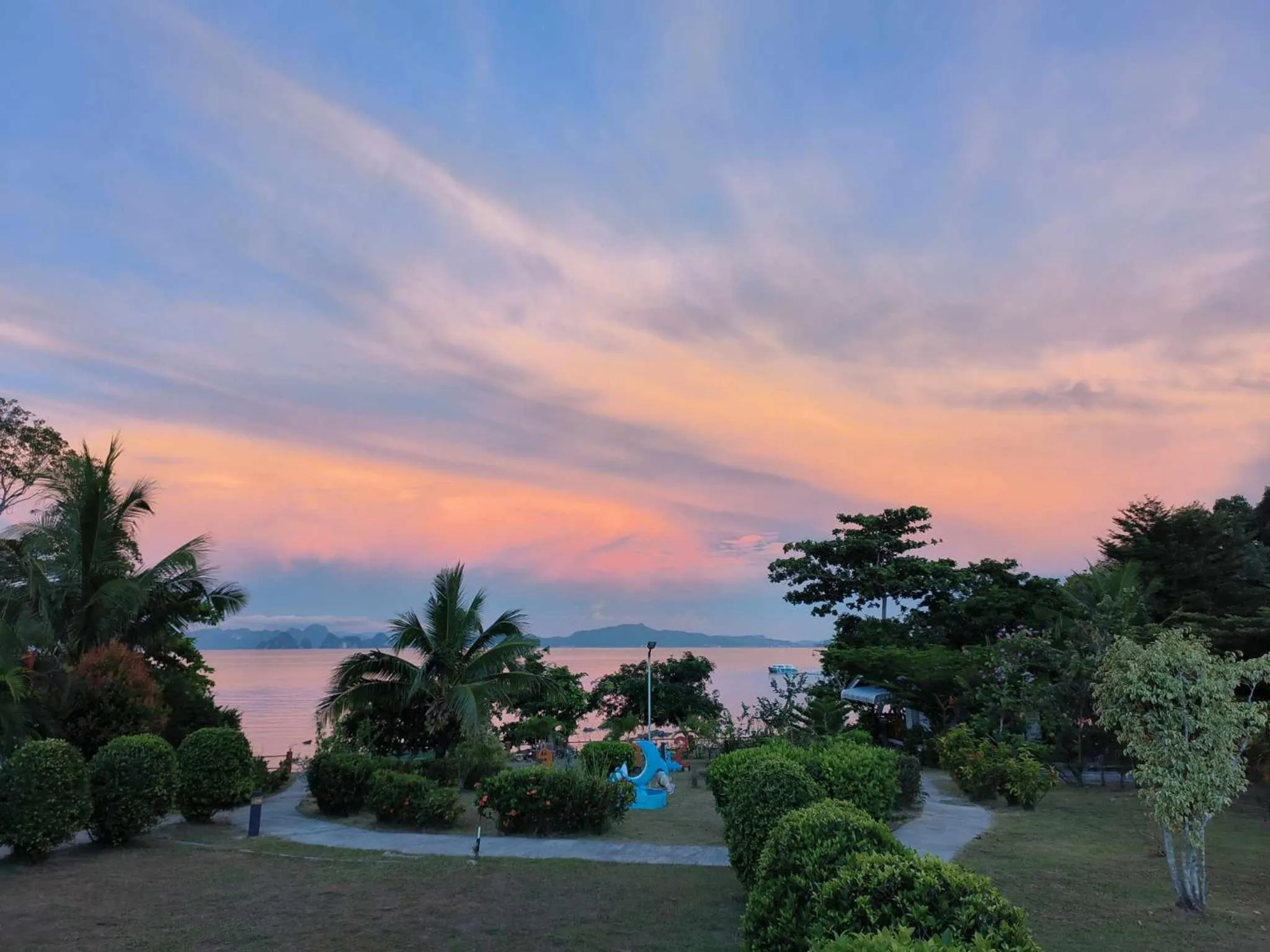 Sunrise Beach Kohyao Resort