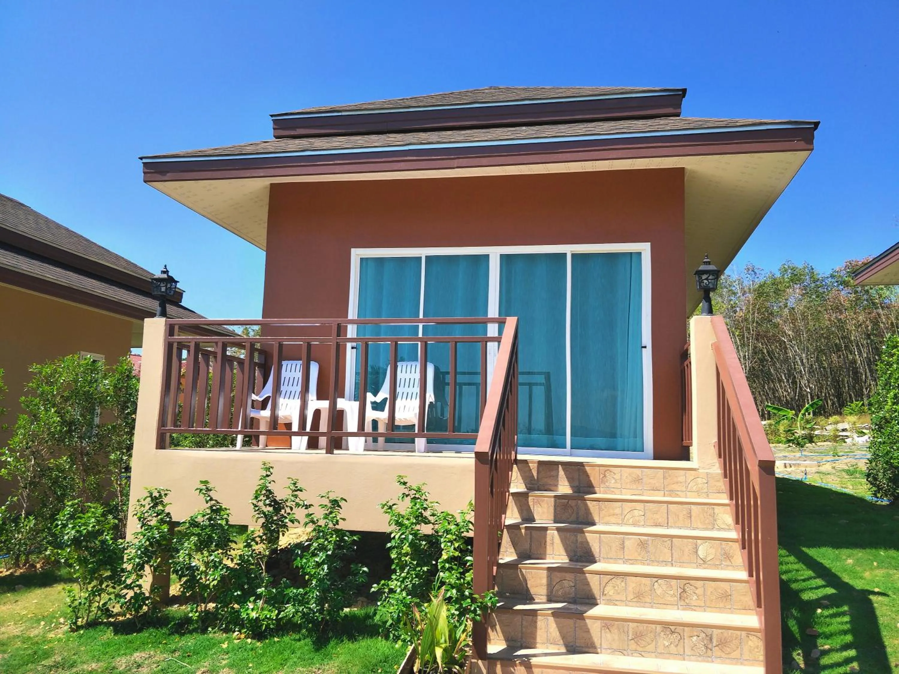 Balcony/Terrace in Sunrise Beach Kohyao Resort