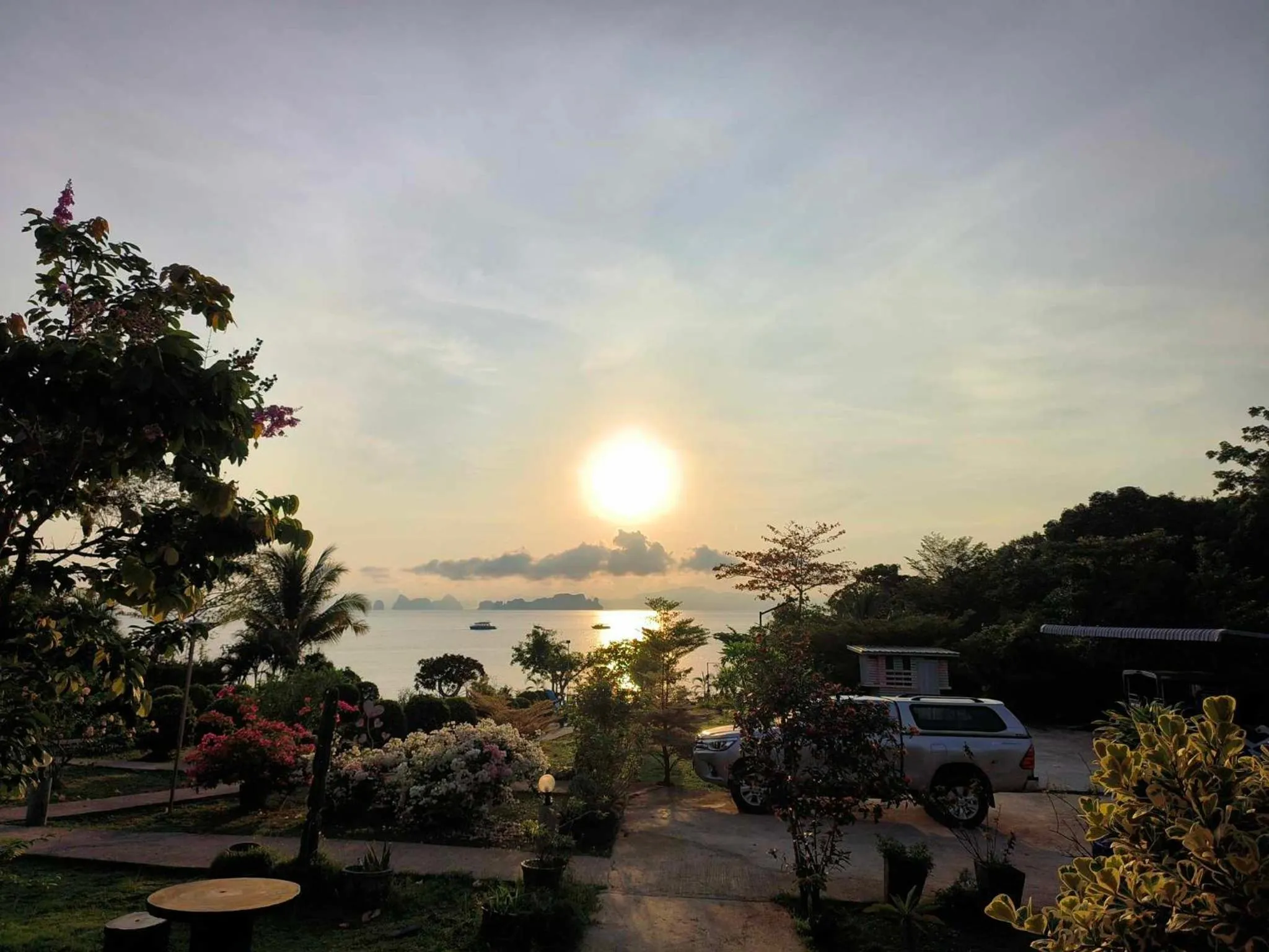 Sunrise Beach Kohyao Resort