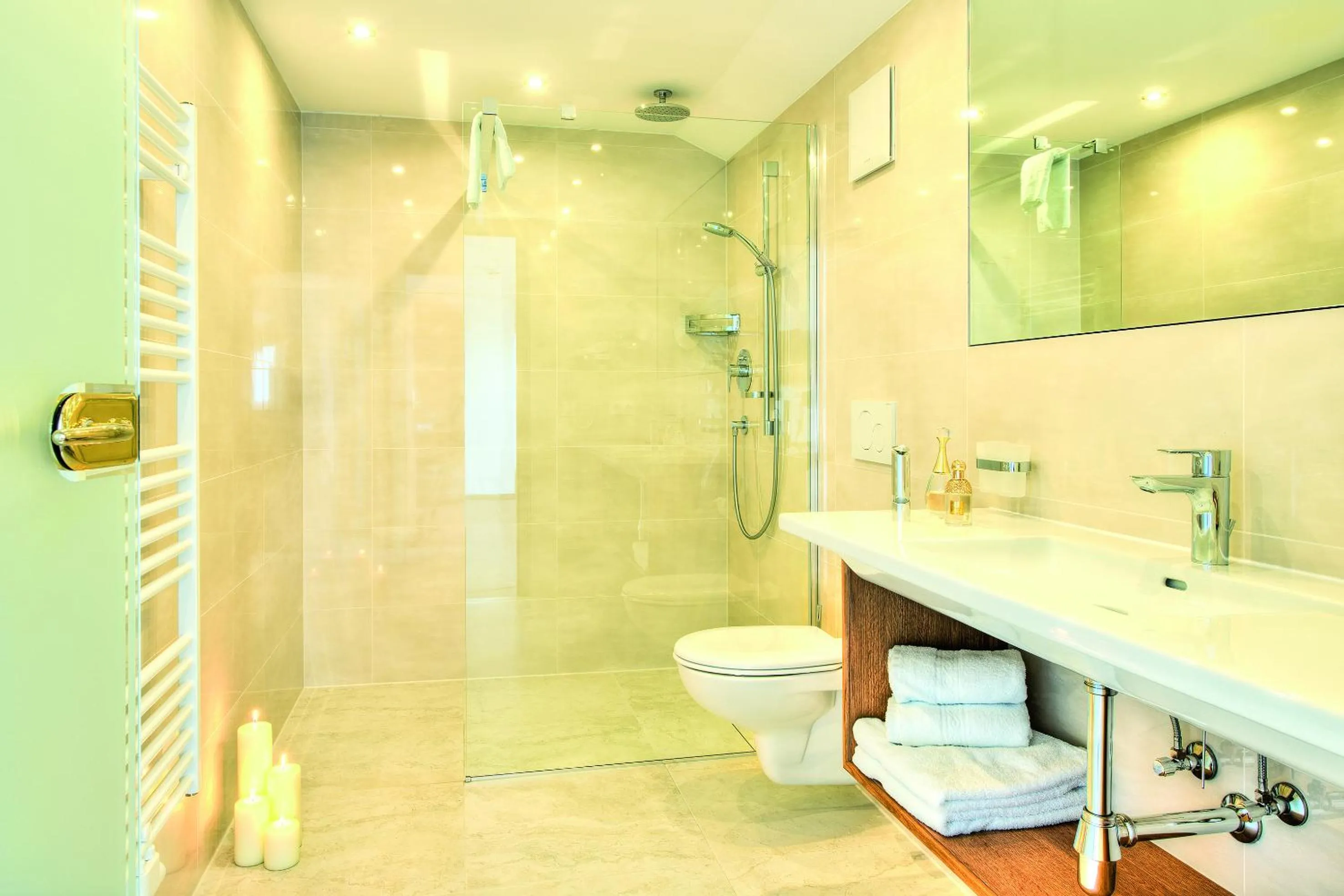 Bathroom in Hotel Garni Urezza