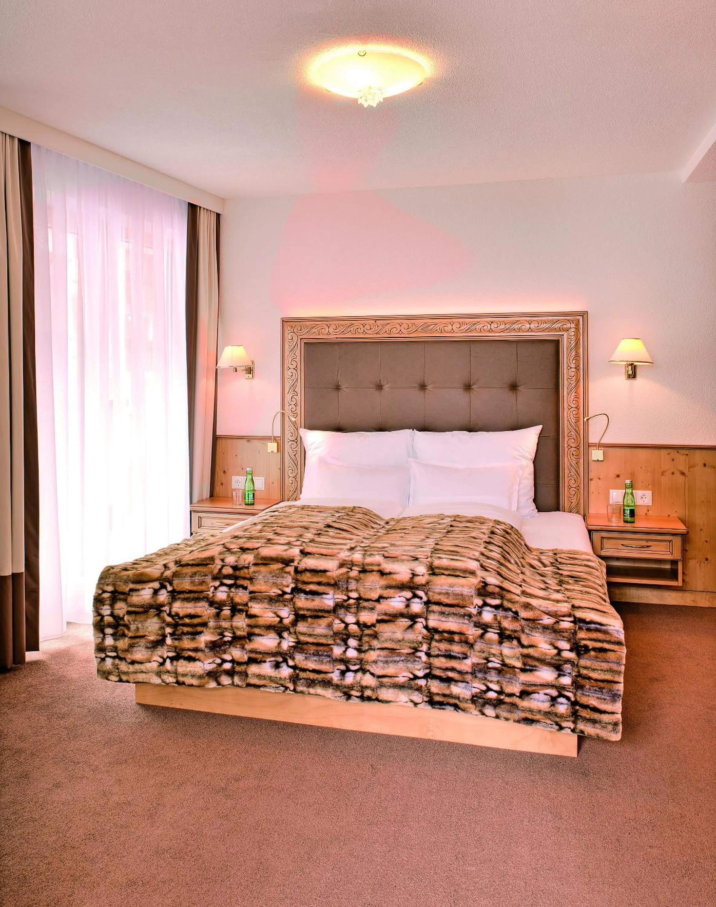 Bedroom, Bed in Hotel Garni Urezza