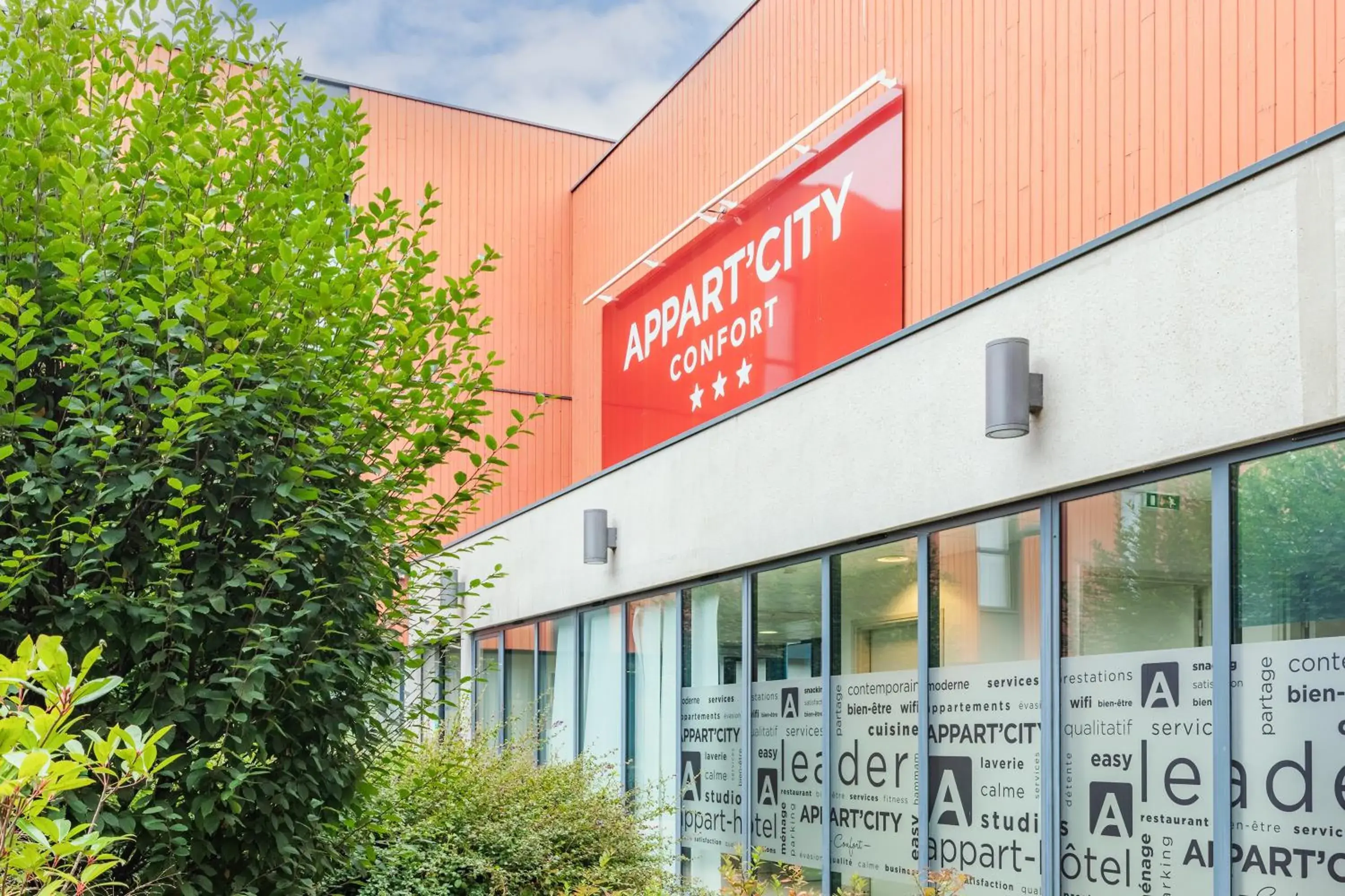 Facade/entrance in Appart’City Confort Vannes Facade/entrance in Appart’City Confort Vannes