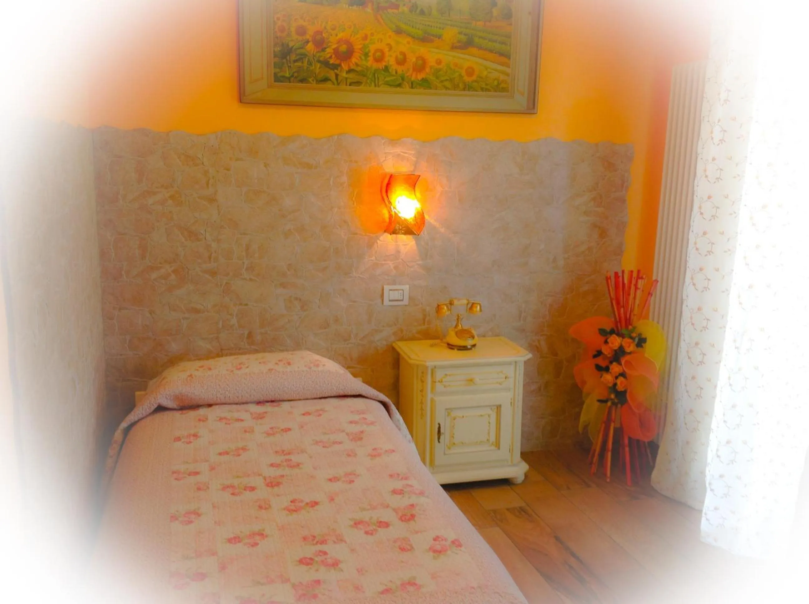 Photo of the whole room, Bed in Florivana Boutique Hotel