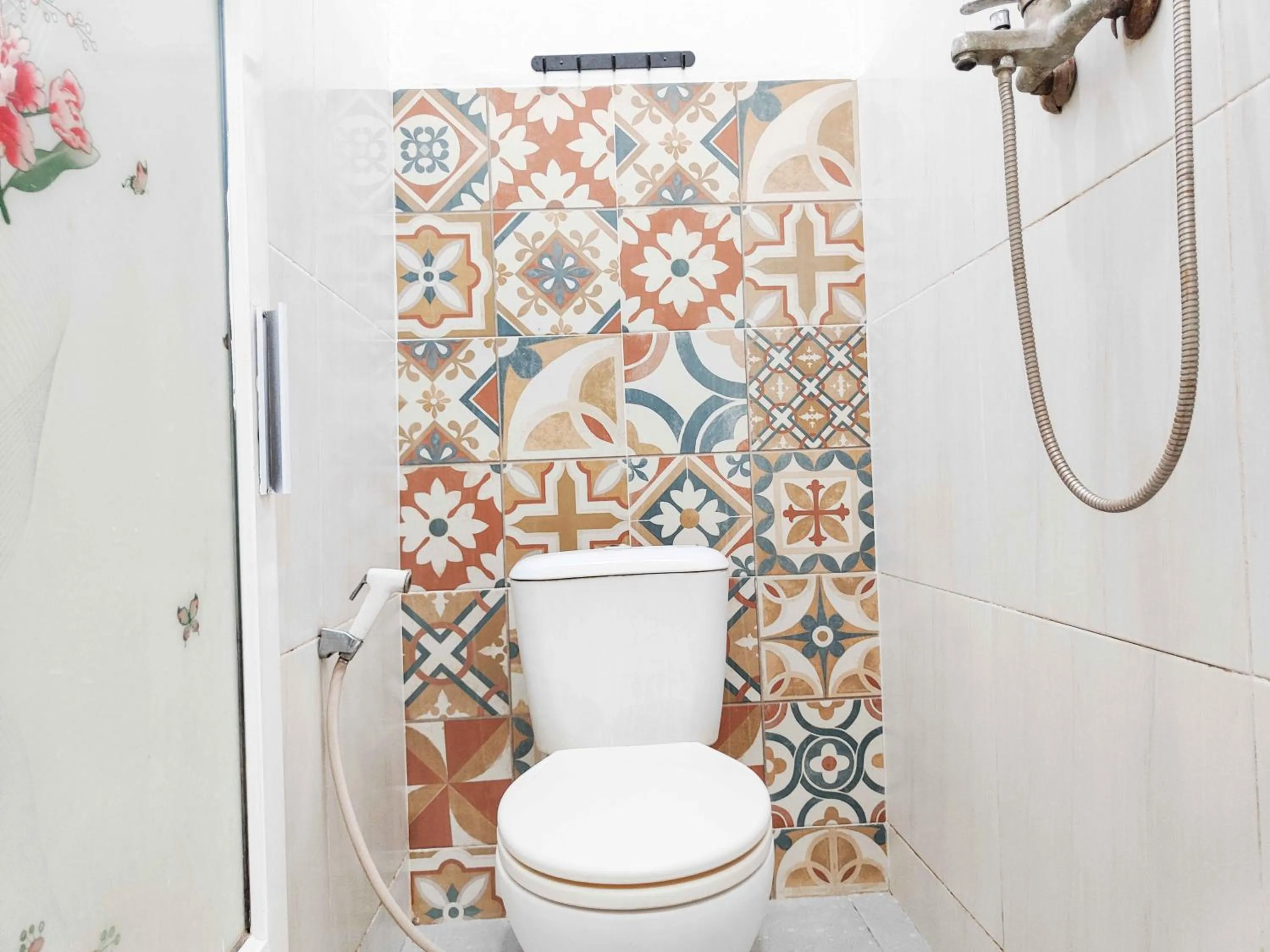 Bathroom in RedDoorz near Prambanan Temple