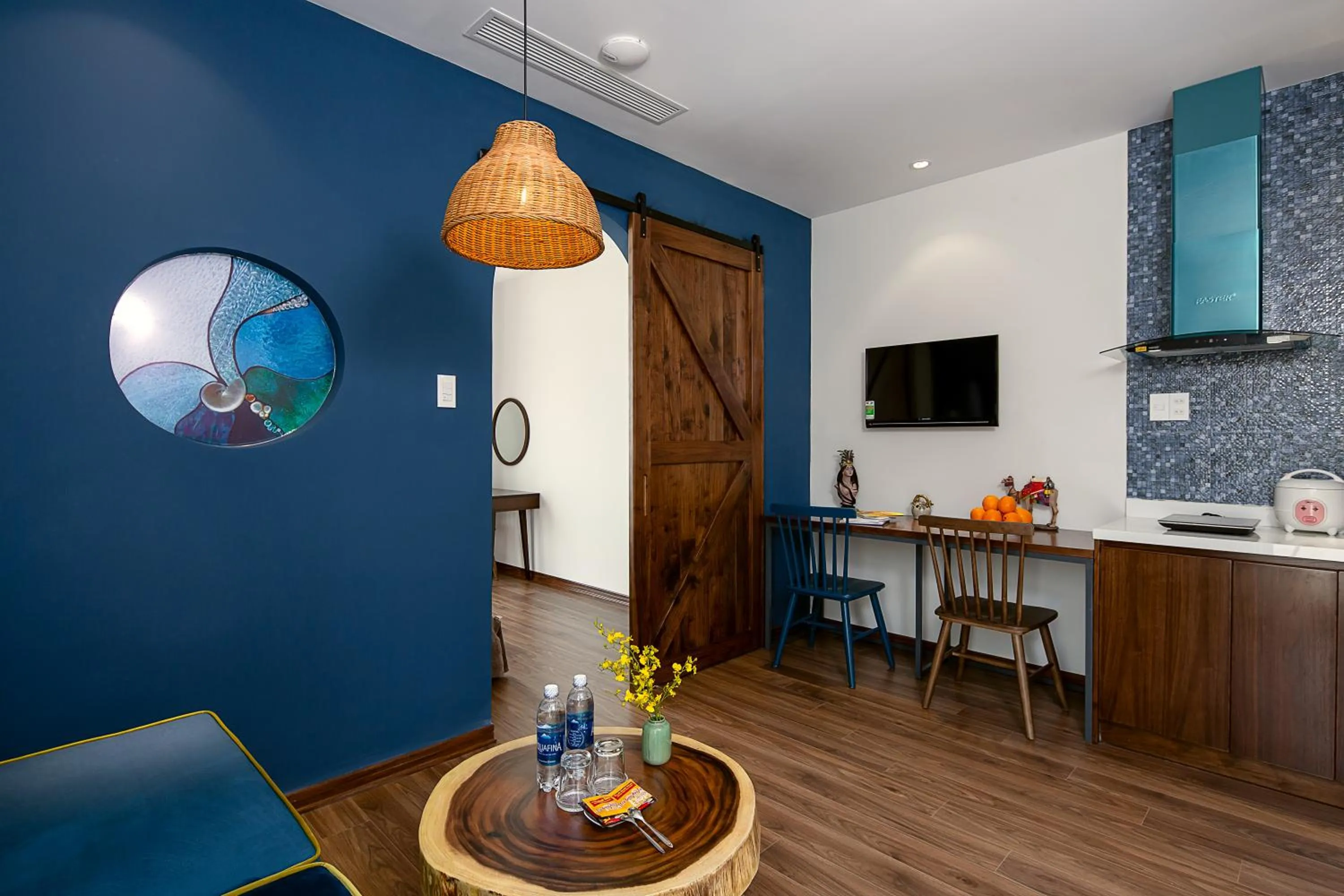 TV and multimedia in Tropical House Apartment Da Nang