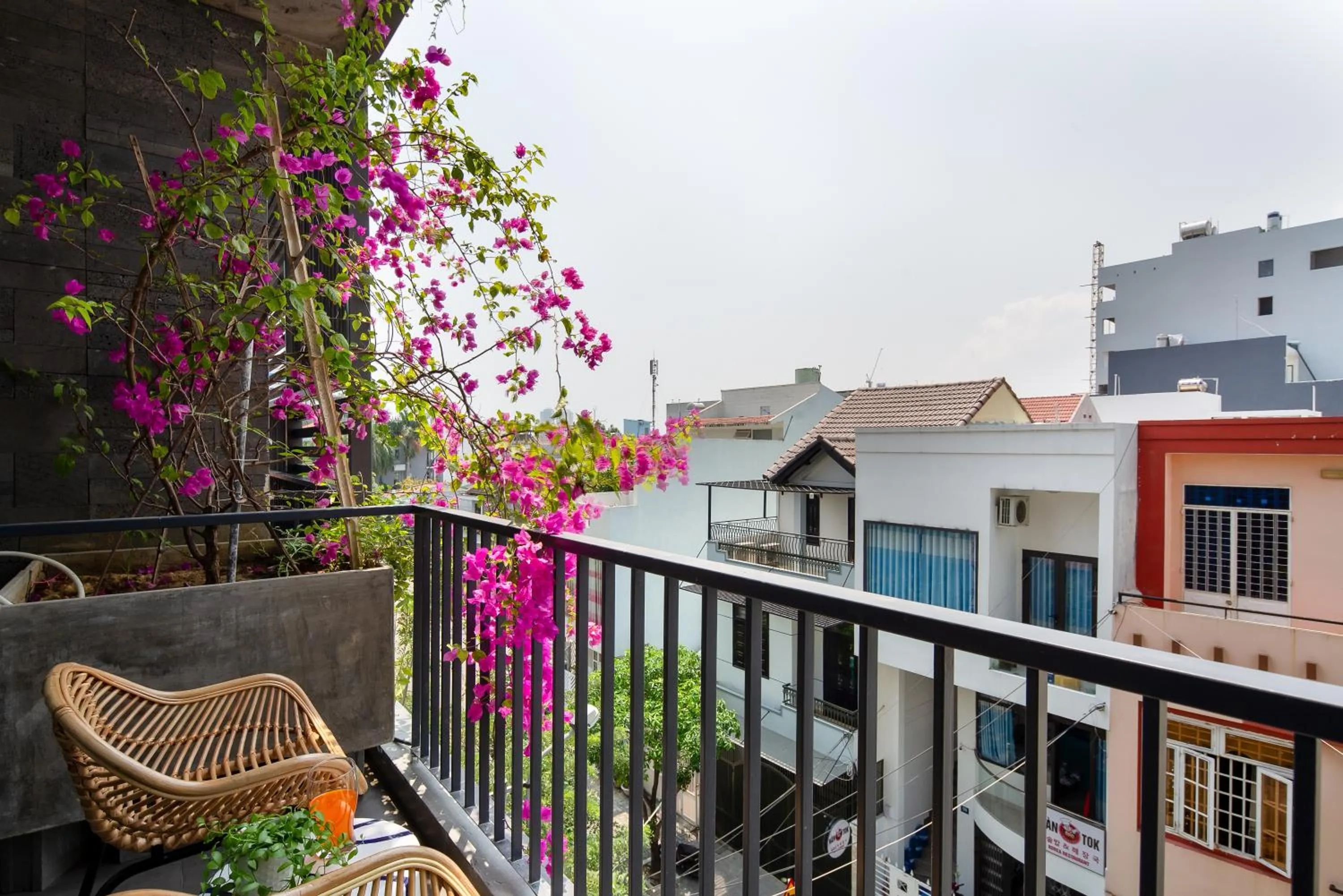 Balcony/Terrace in Tropical House Apartment Da Nang
