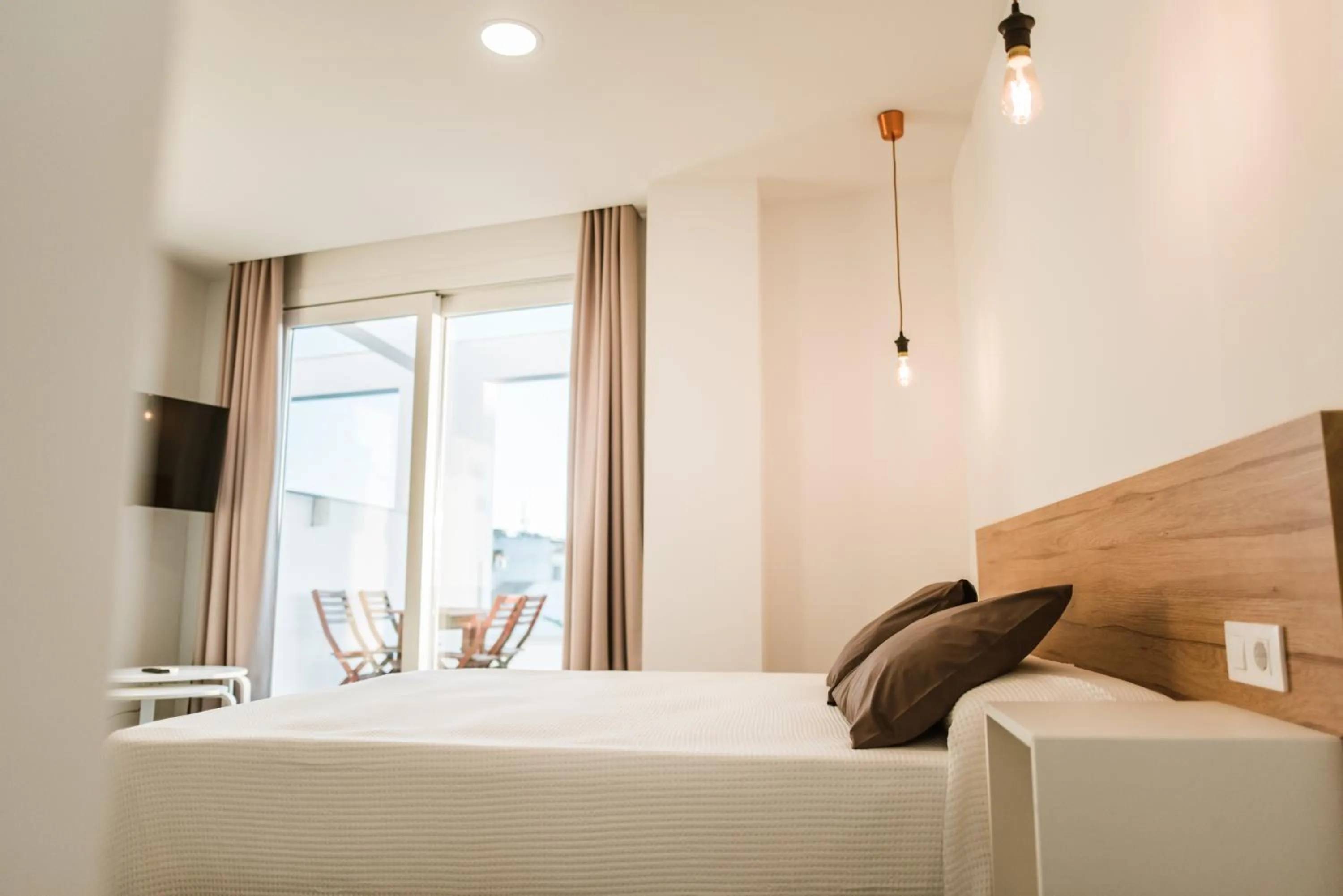 Balcony/Terrace, Bed in Apartamentos ZHR