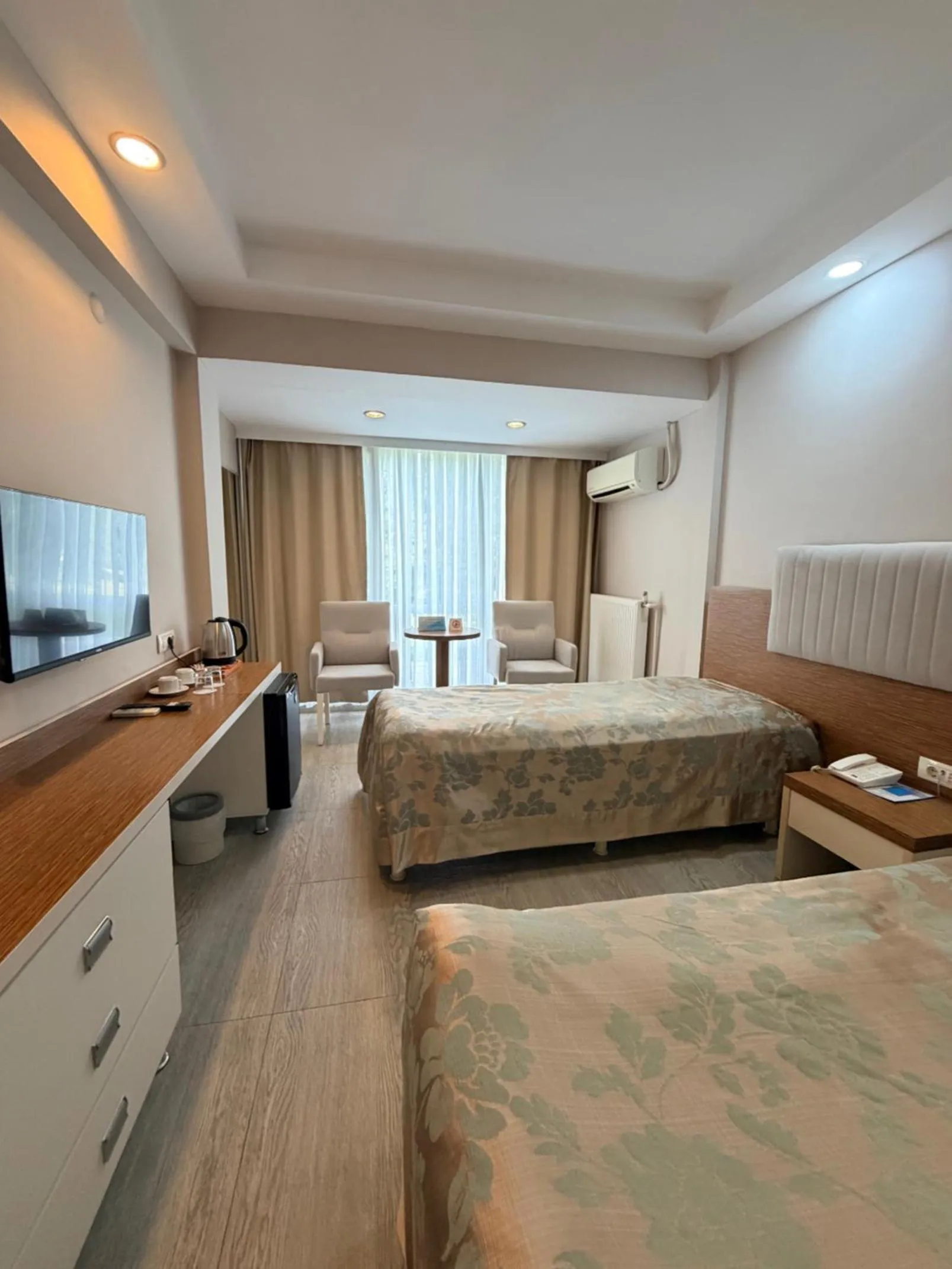 Bed in Balcova Termal Hotel