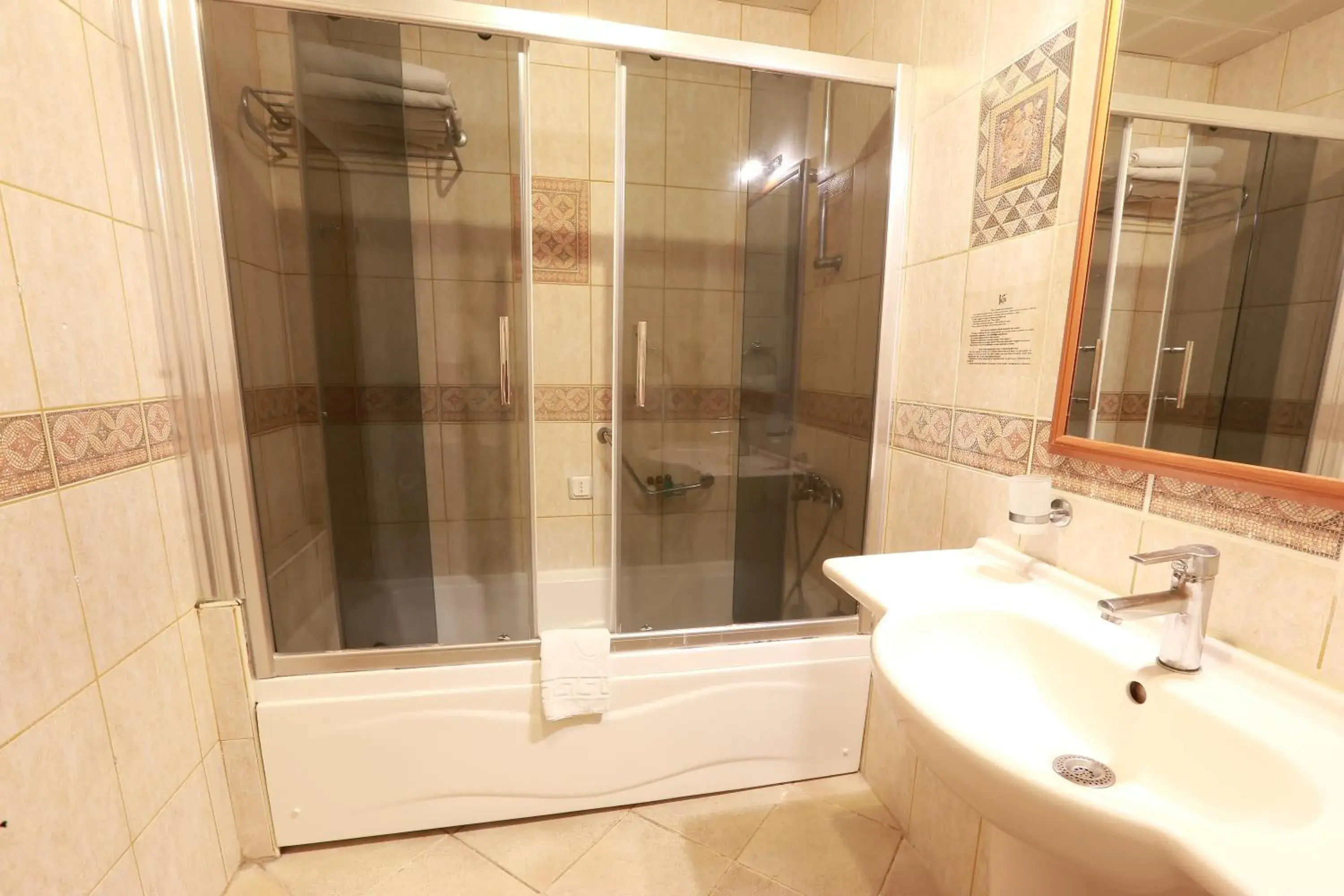 Bathroom in Balcova Termal Hotel Bathroom in Balcova Termal Hotel