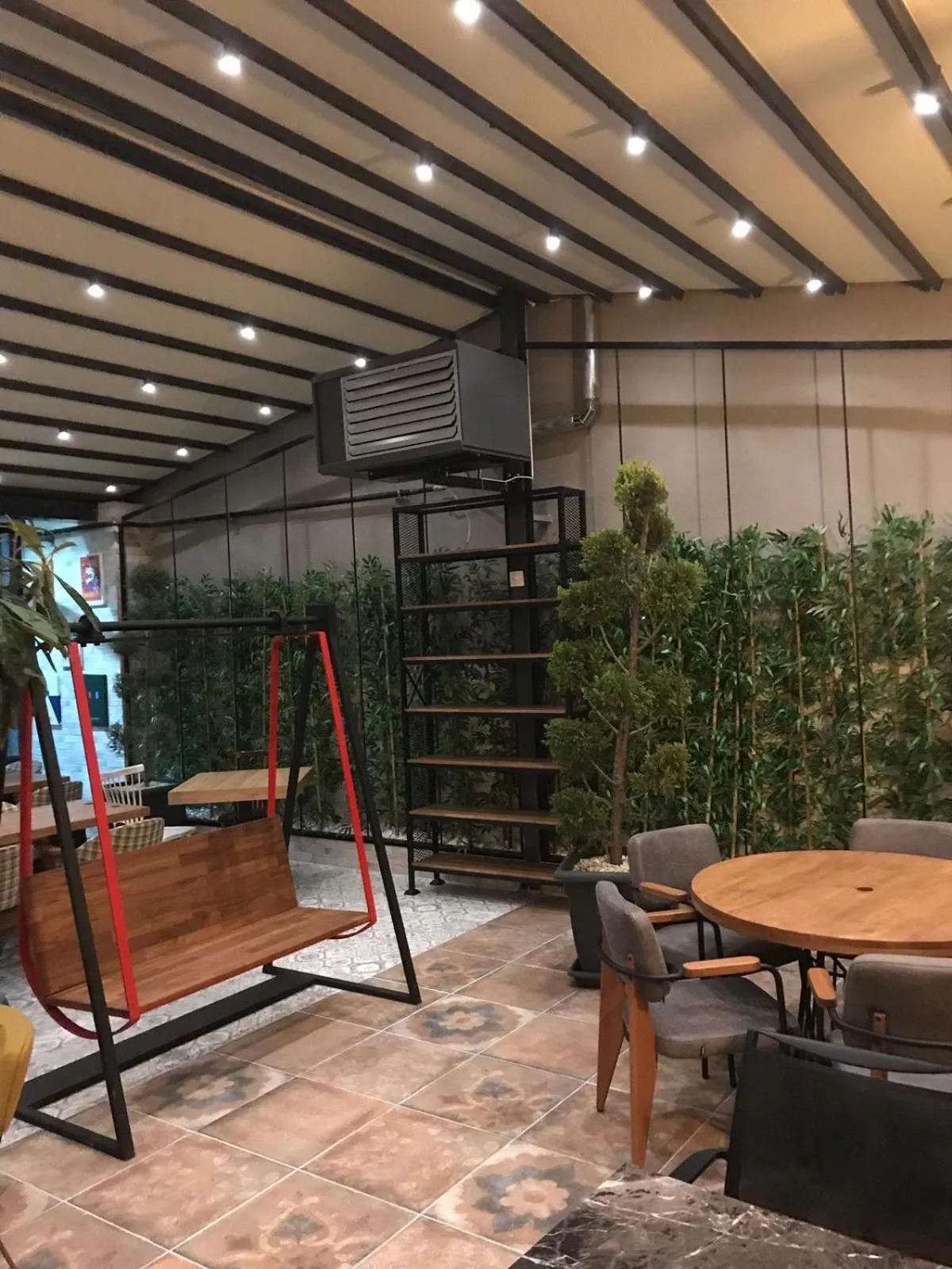 Restaurant/places to eat in NEHİR HOTEL KEŞAN