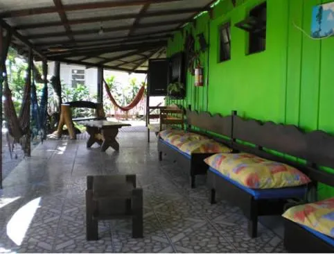 Living room in Pousada Recanto Tropical