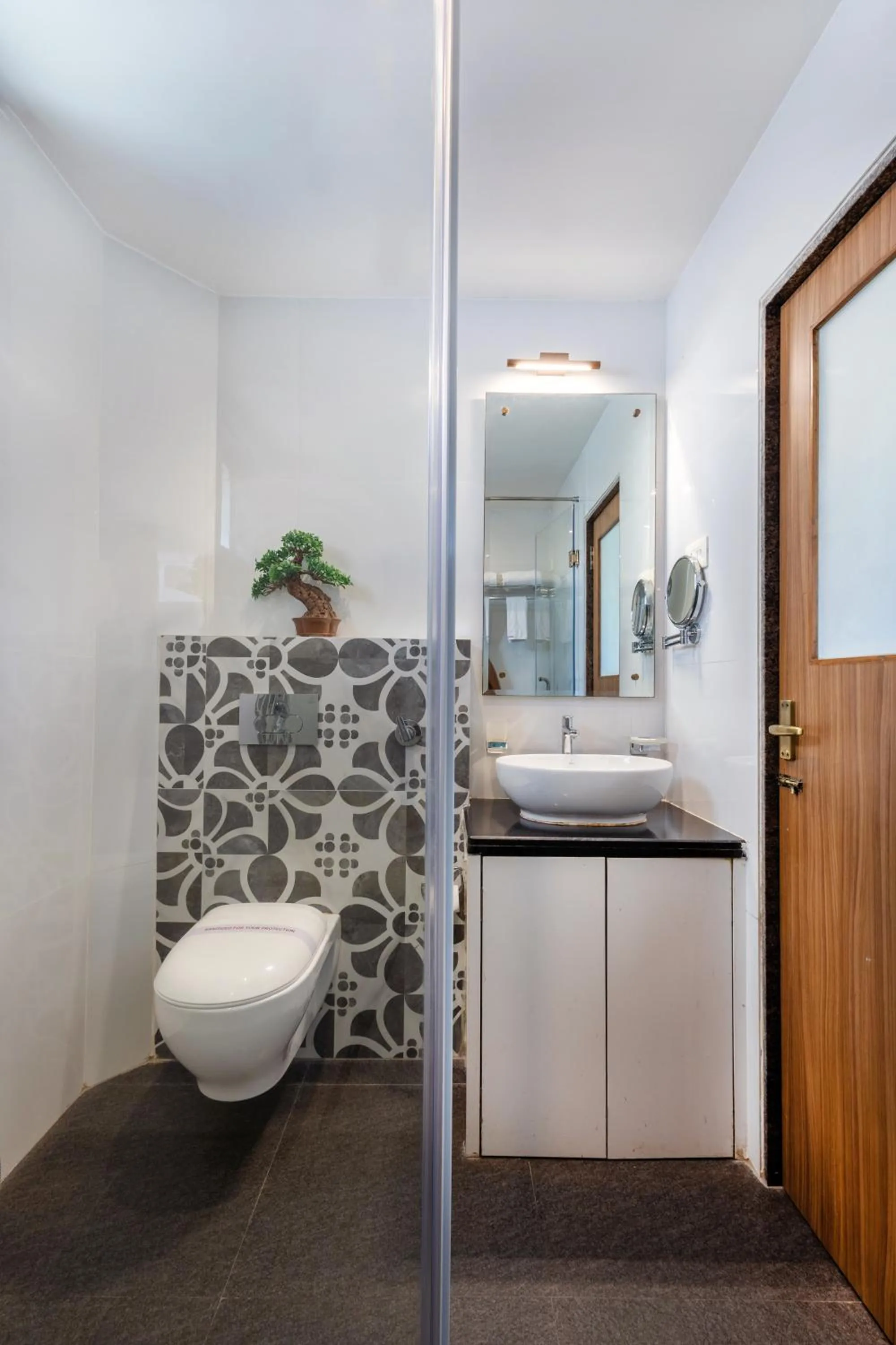 Bathroom in Salcete Beach Resort