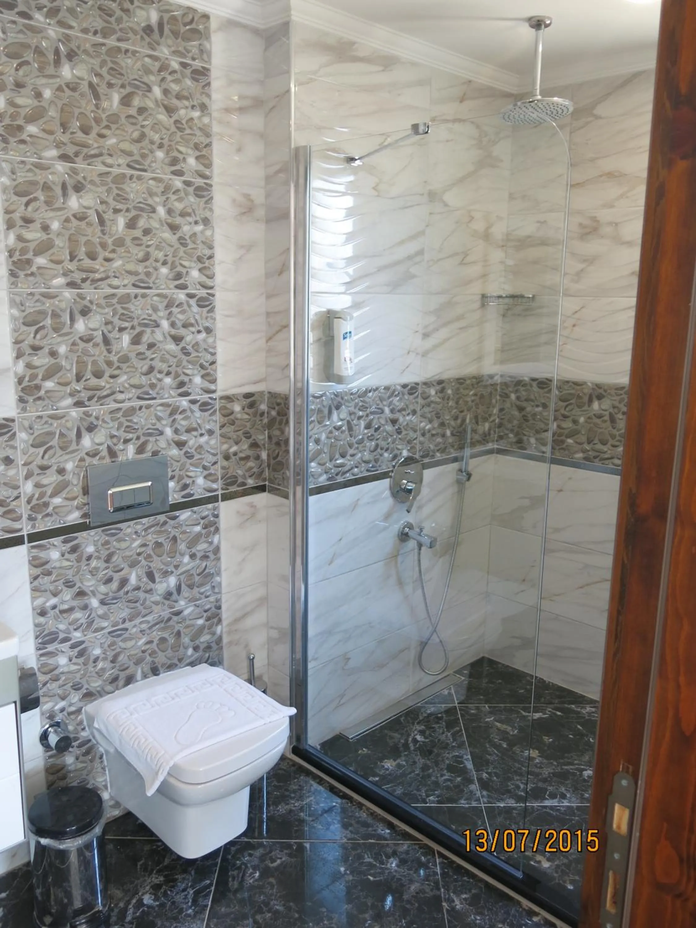 Photo of the whole room in Kulube Hotel