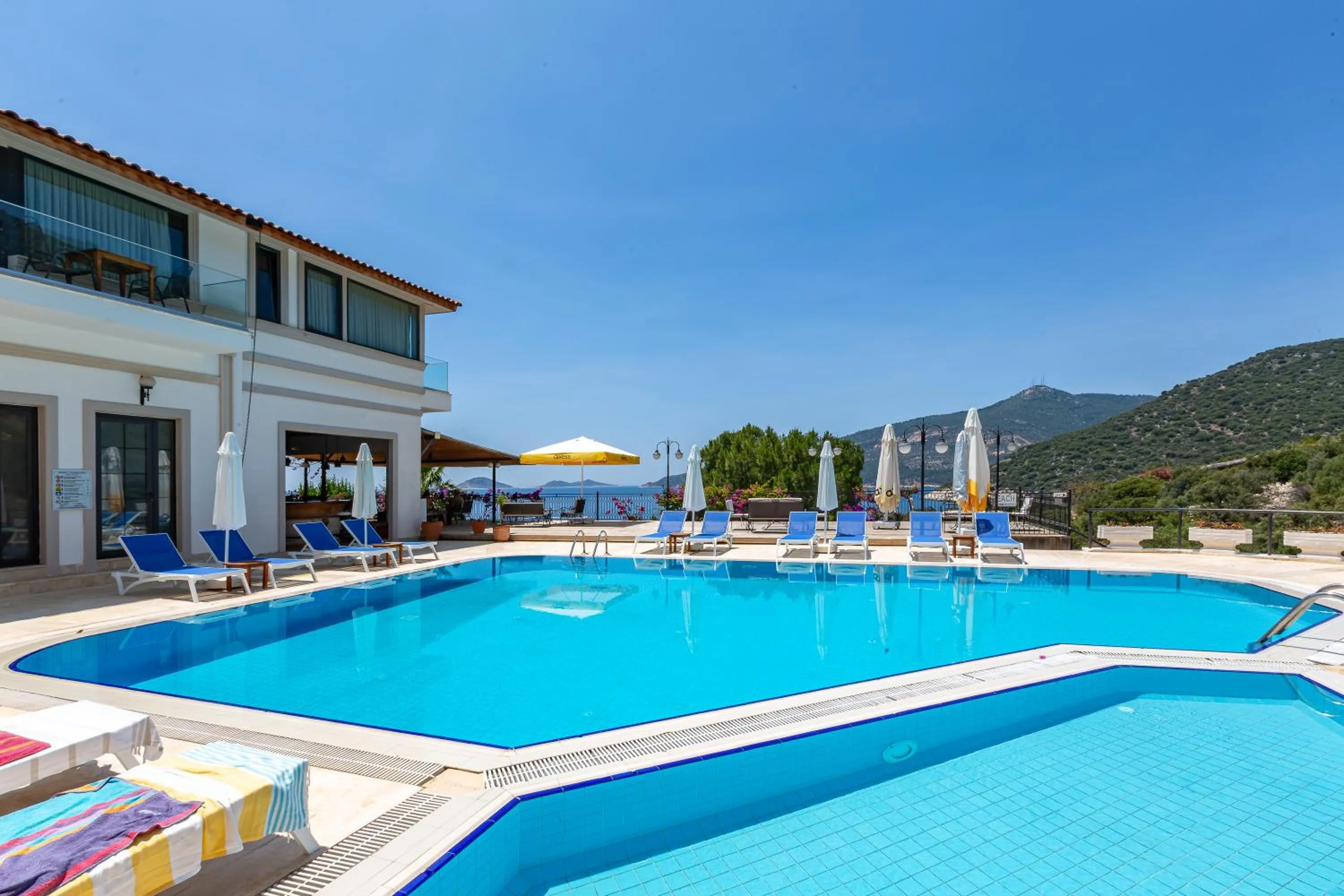Day in Kulube Hotel
