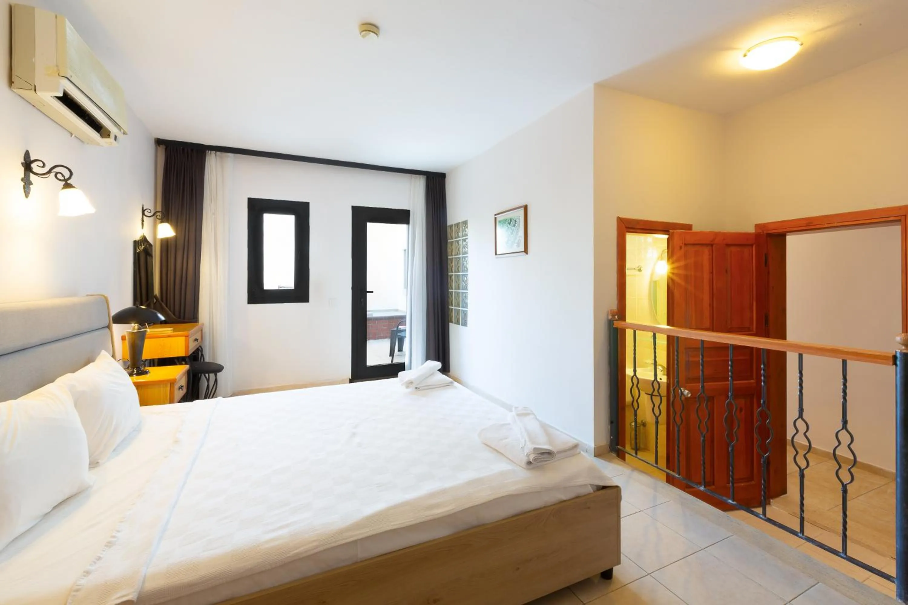 Bedroom, Bed in Kulube Hotel