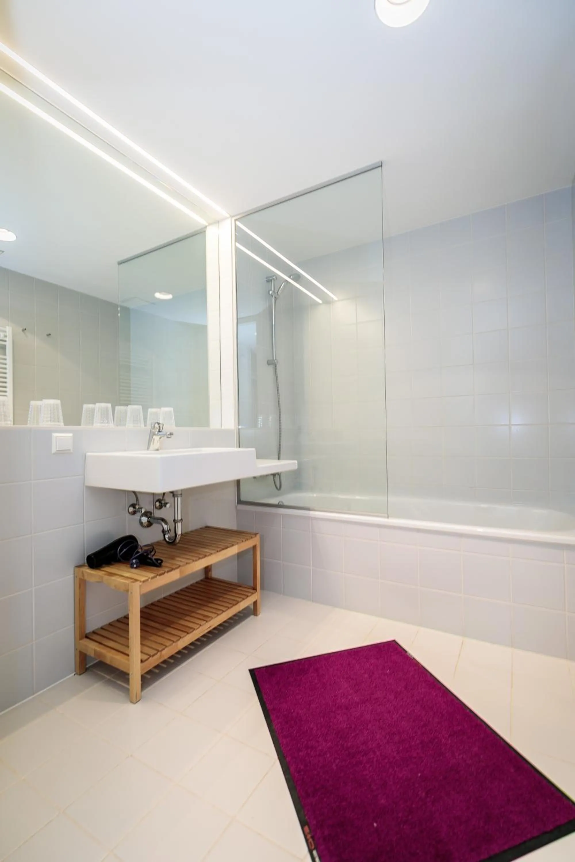 Bathroom in Alpenrock Schladming by ALPS RESORTS