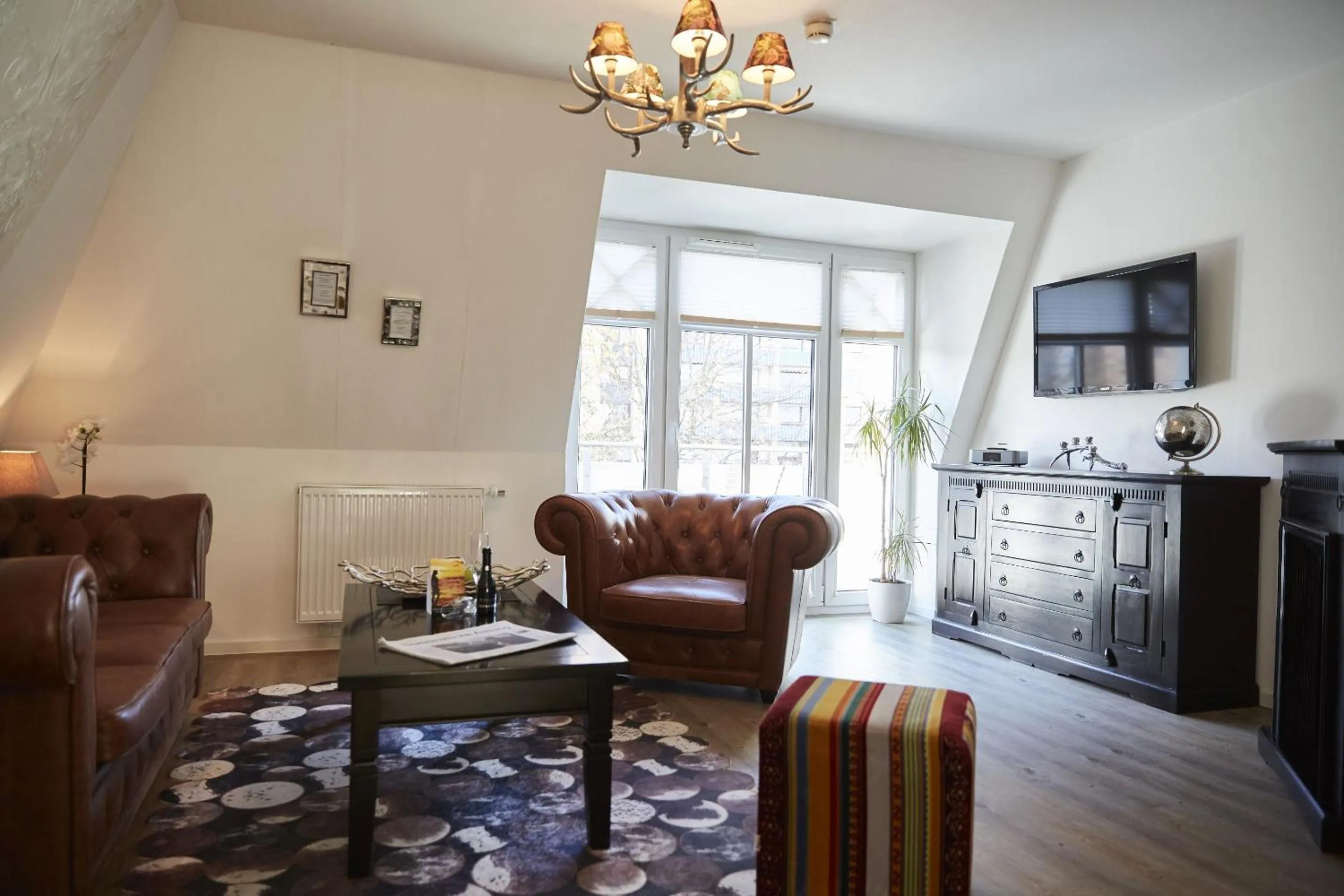 TV and multimedia in Aparthotel Bernstein