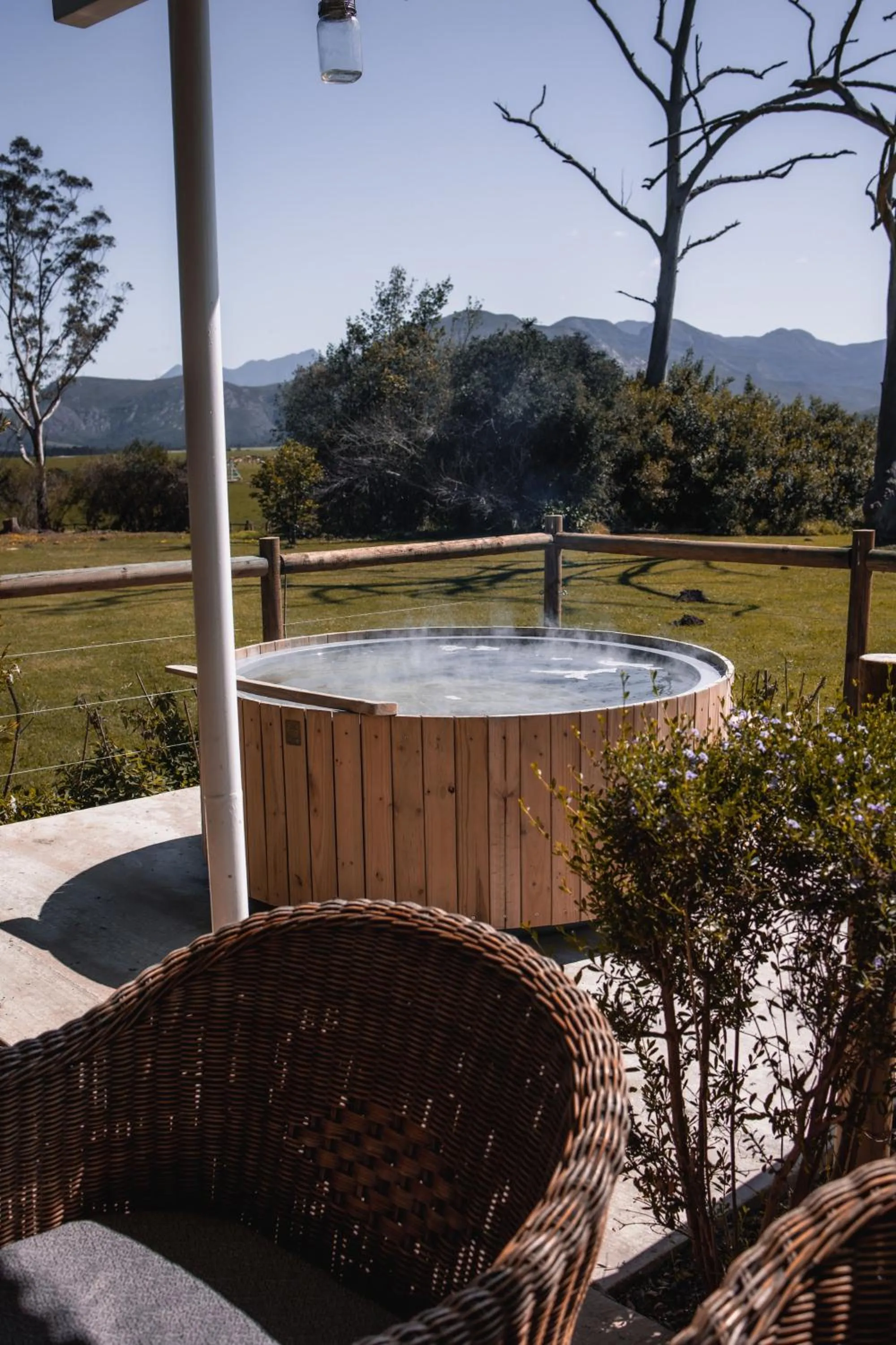 Hot Tub in Oakhurst Farm Cottages