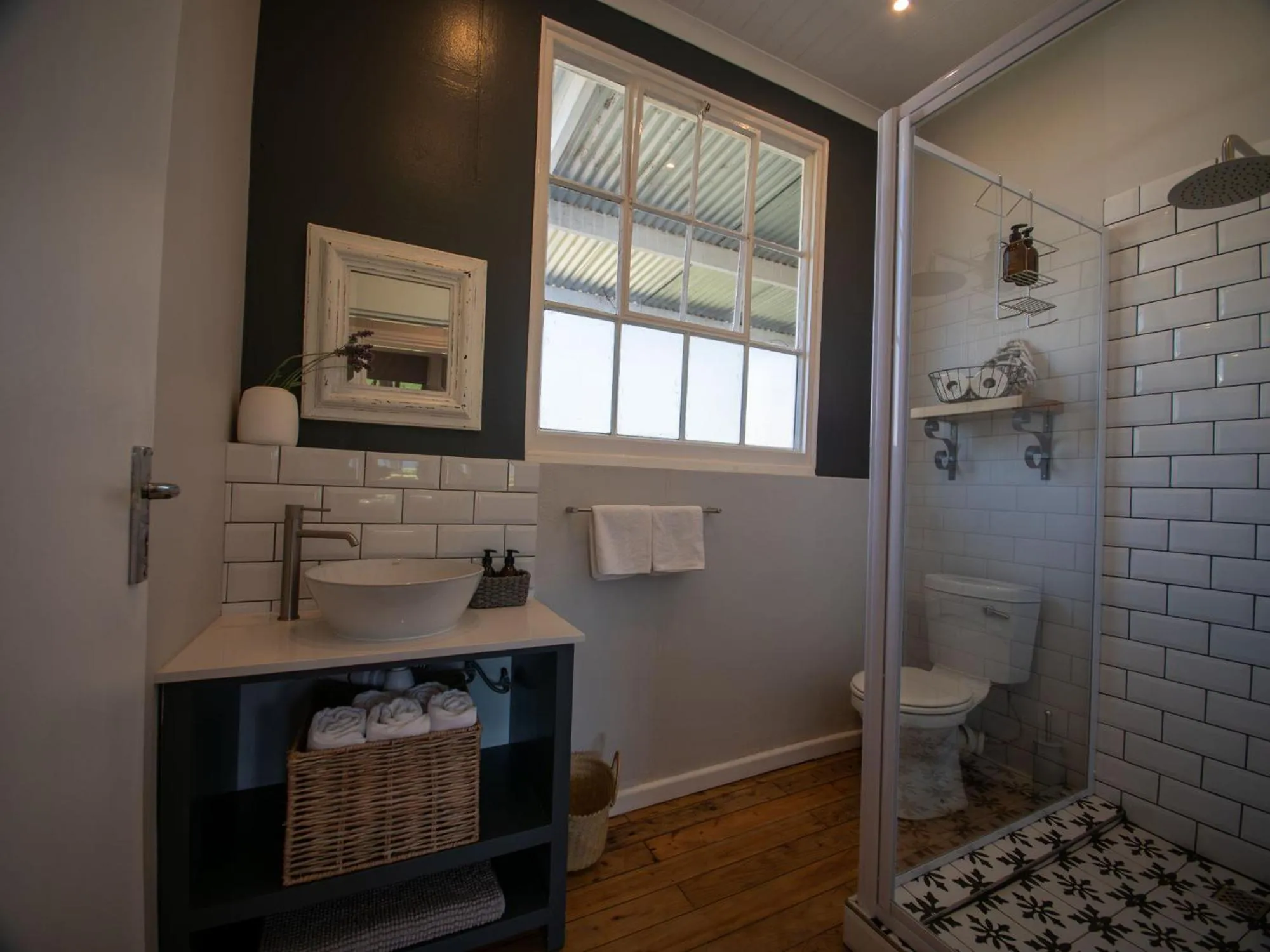 Bathroom in Oakhurst Farm Cottages