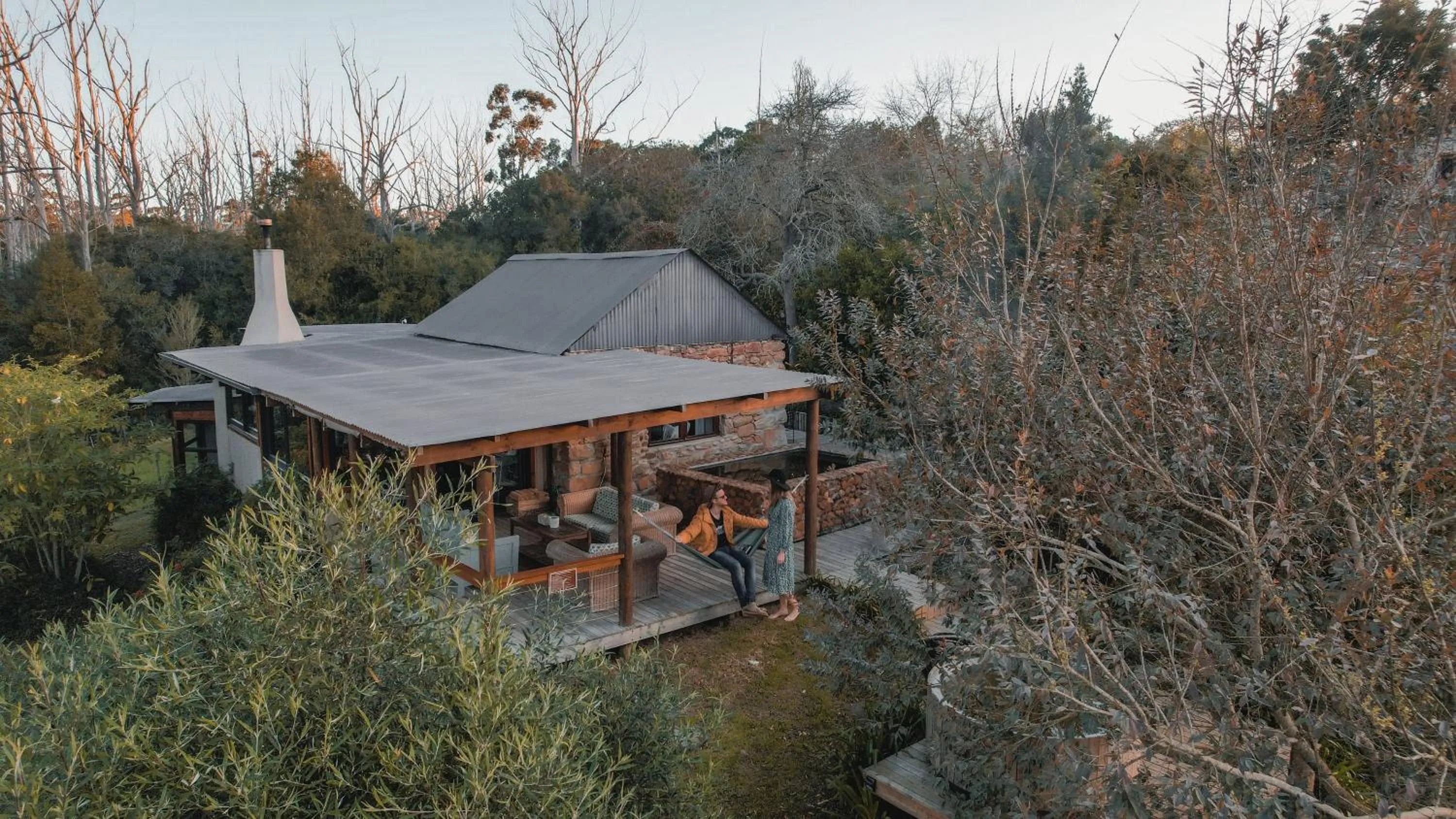 Property building in Oakhurst Farm Cottages