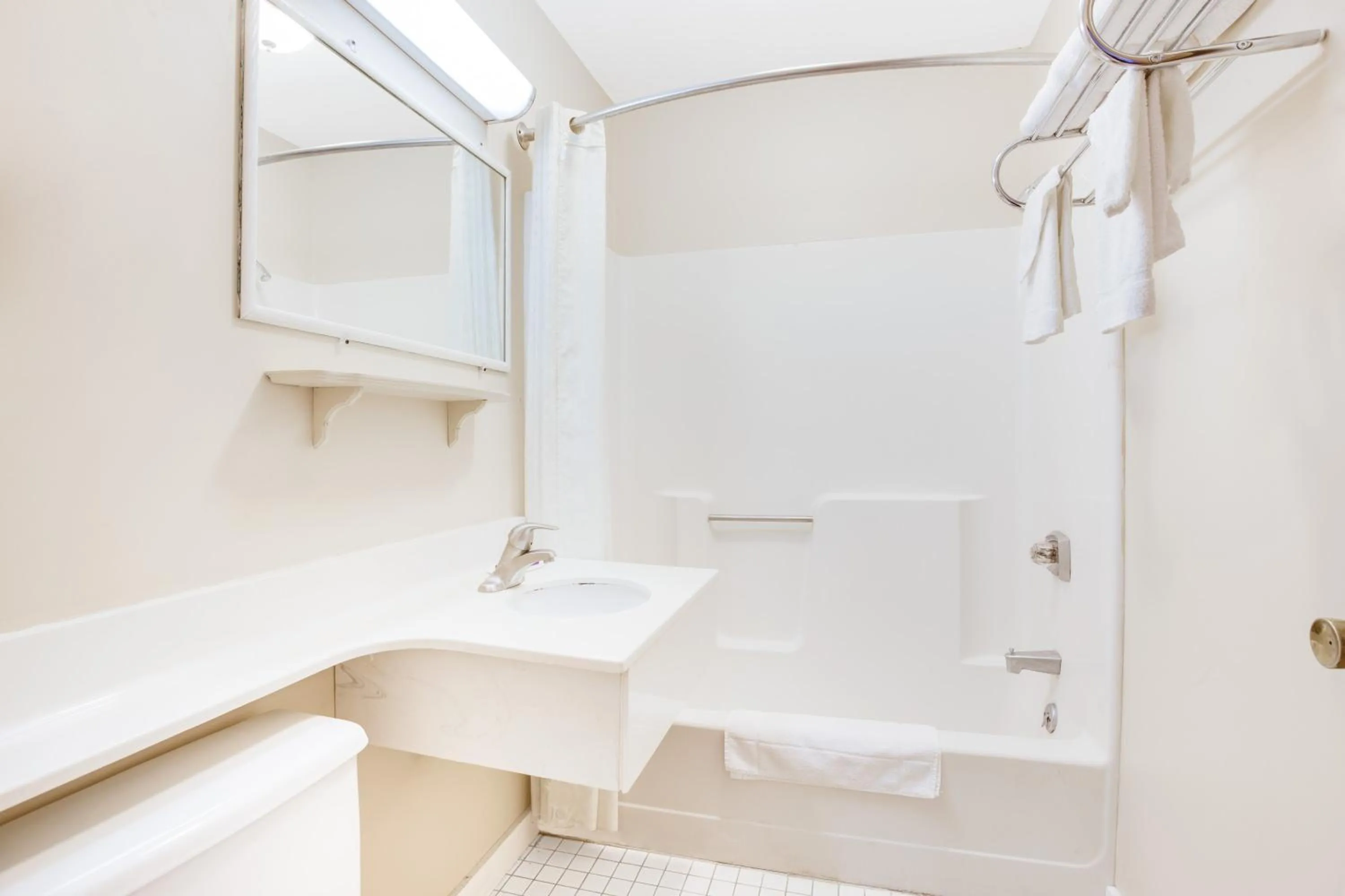 Bathroom in Travel Inn