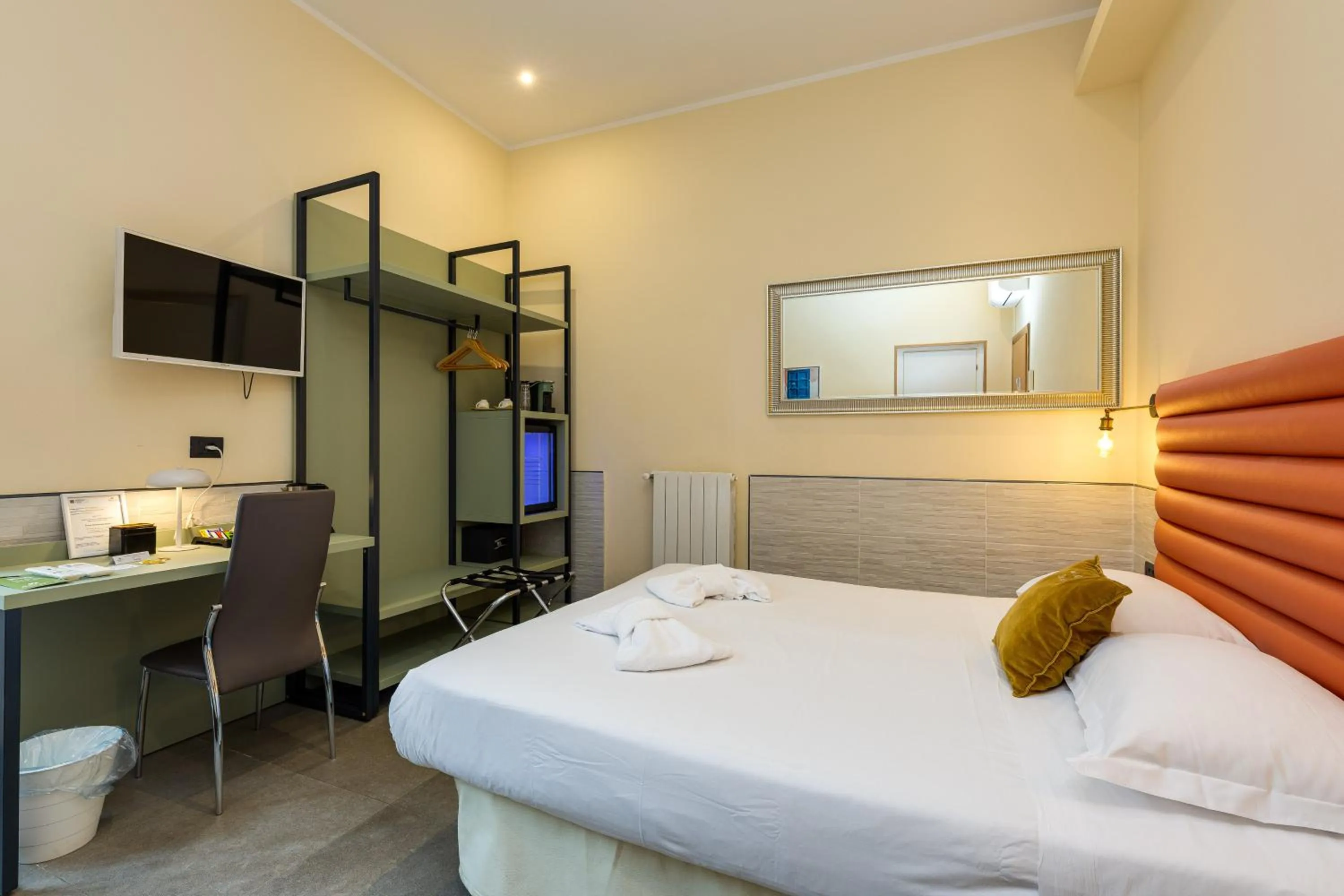 View (from property/room), Bed in Seven