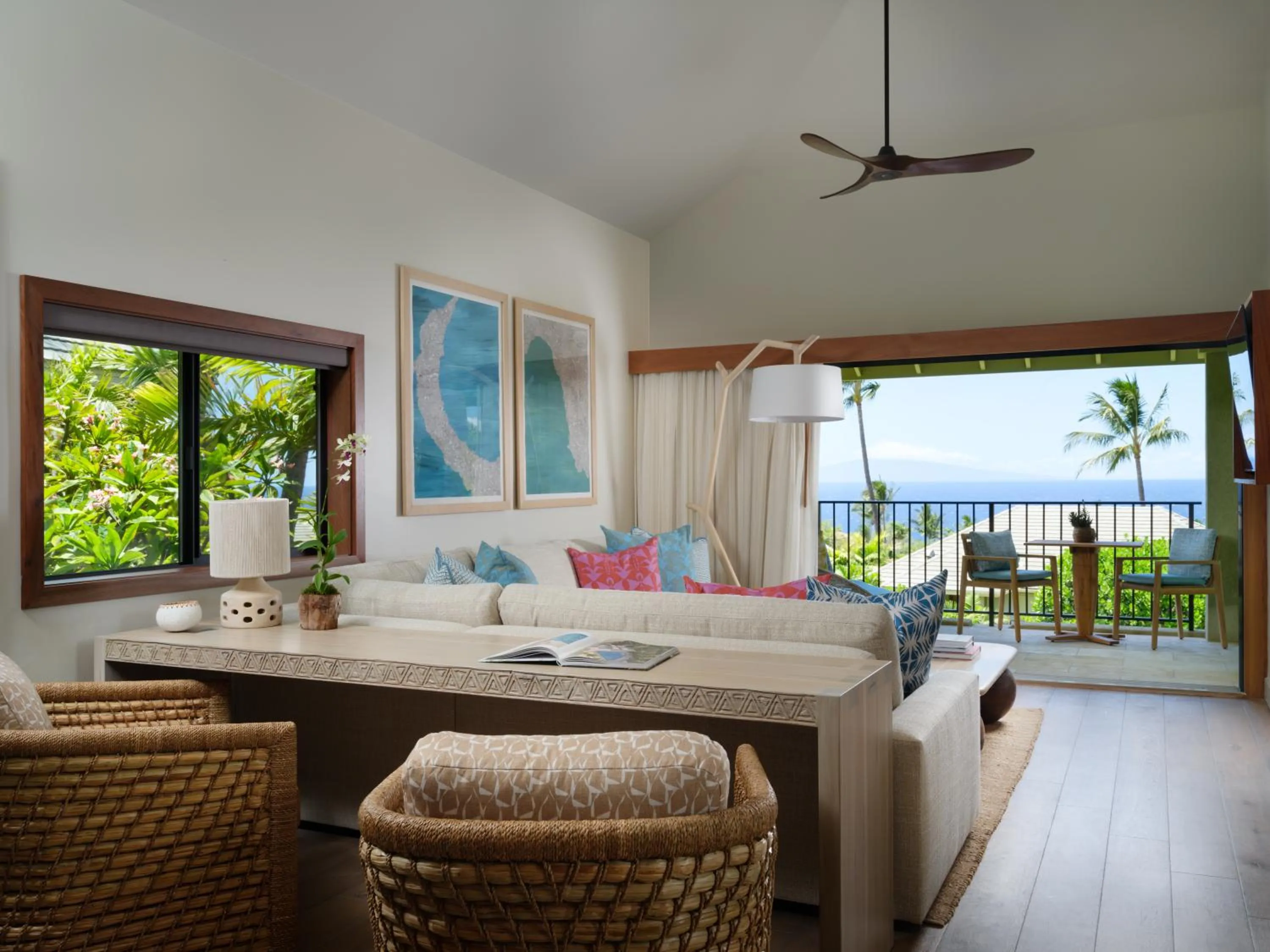 Living room in Hotel Wailea, Relais & Châteaux - Adults Only