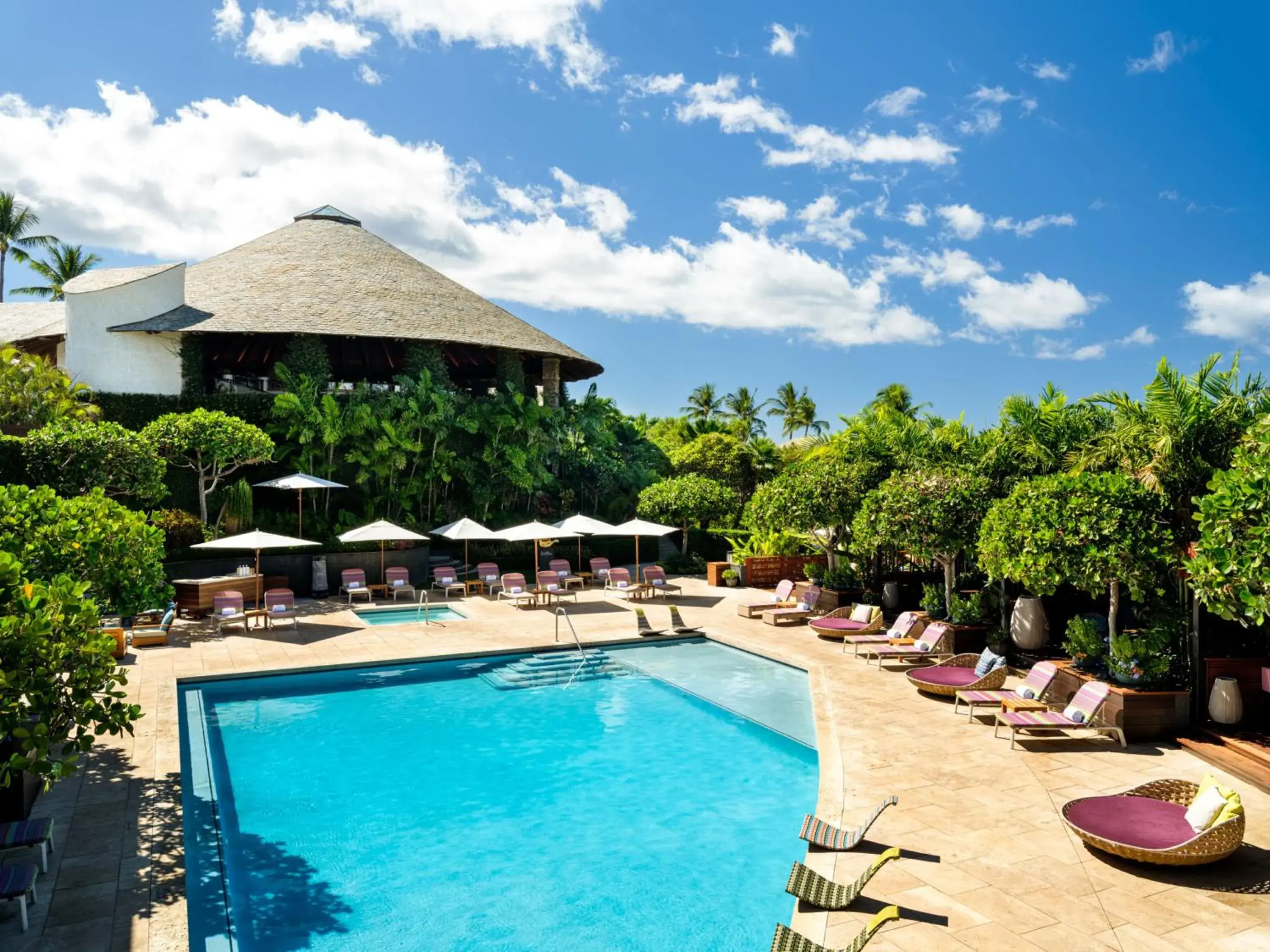 Swimming pool in Hotel Wailea, Relais & Châteaux - Adults Only Swimming pool in Hotel Wailea, Relais & Châteaux - Adults Only