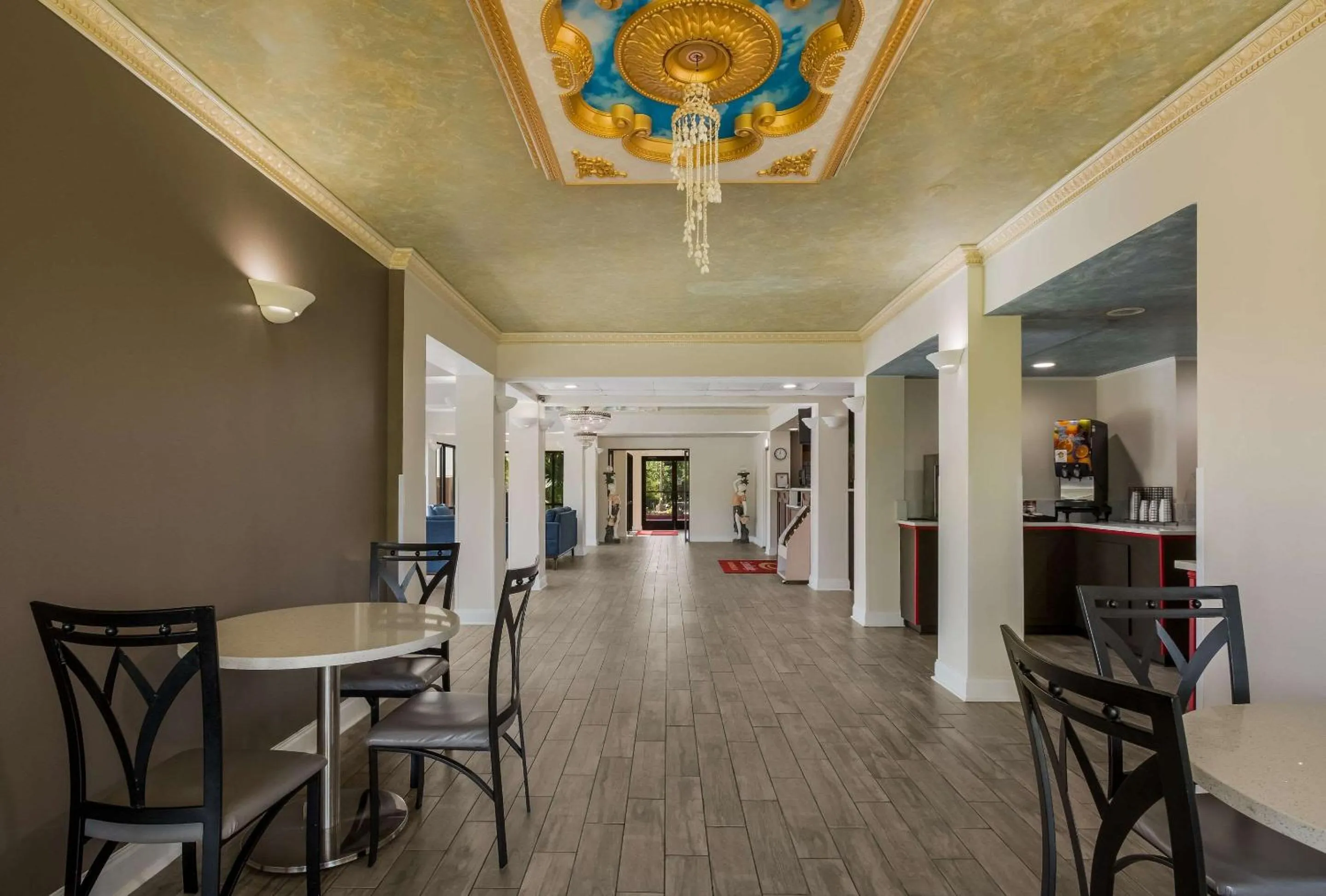 Lobby or reception in Econo Lodge Inn & Suites Diamondhead