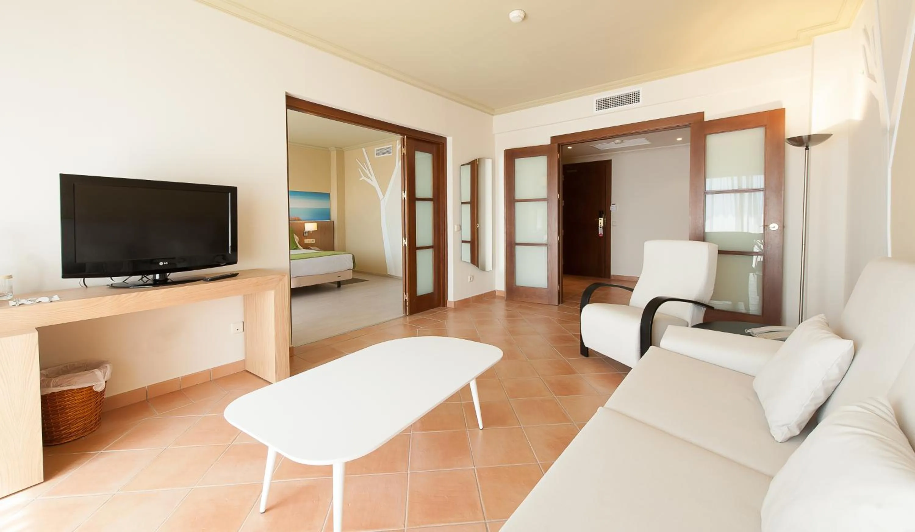 Communal lounge/ TV room in TUI Blue Isla Cristina Palace - Adults Recommended