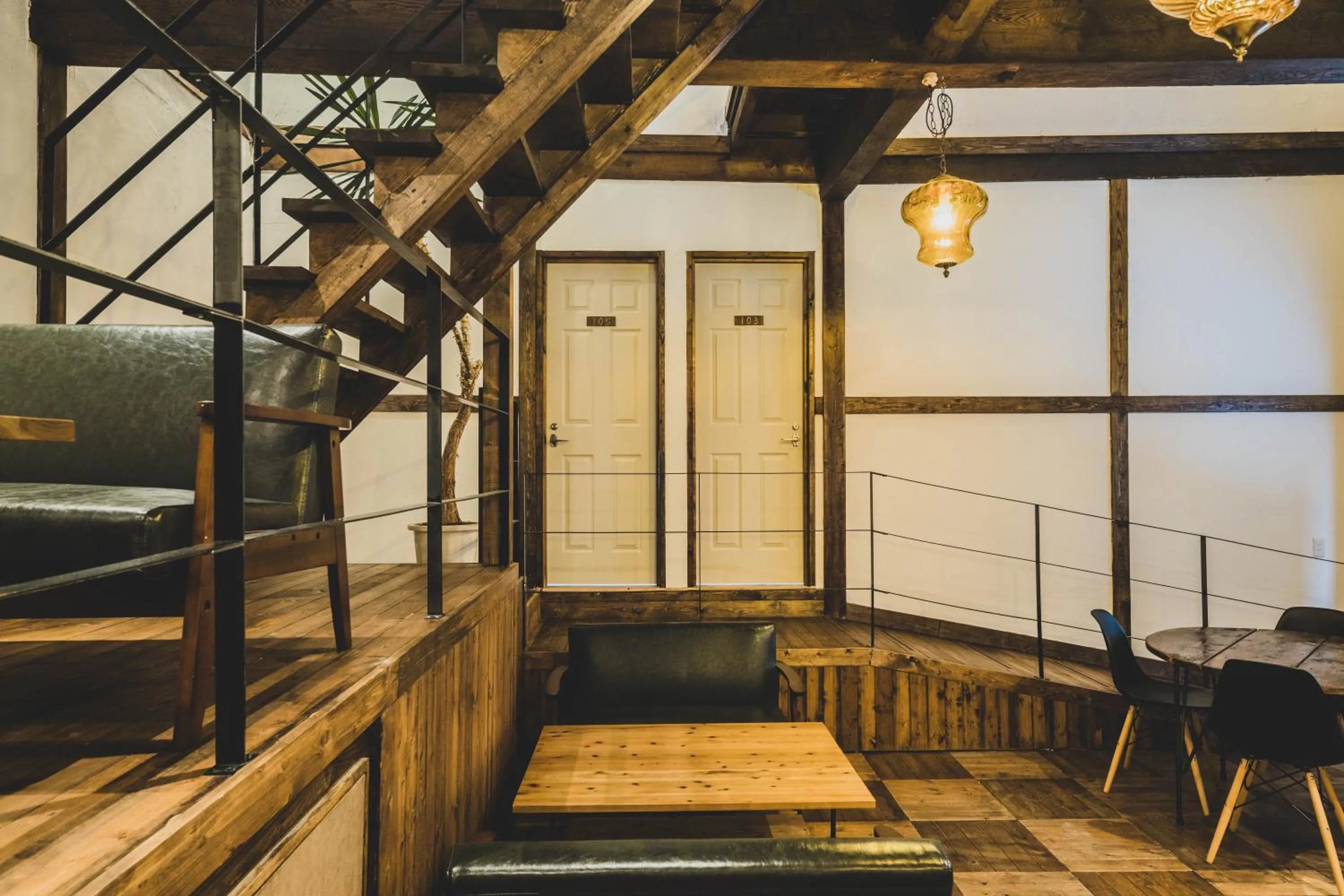 Living room in Otaru Tap Room & Hostel