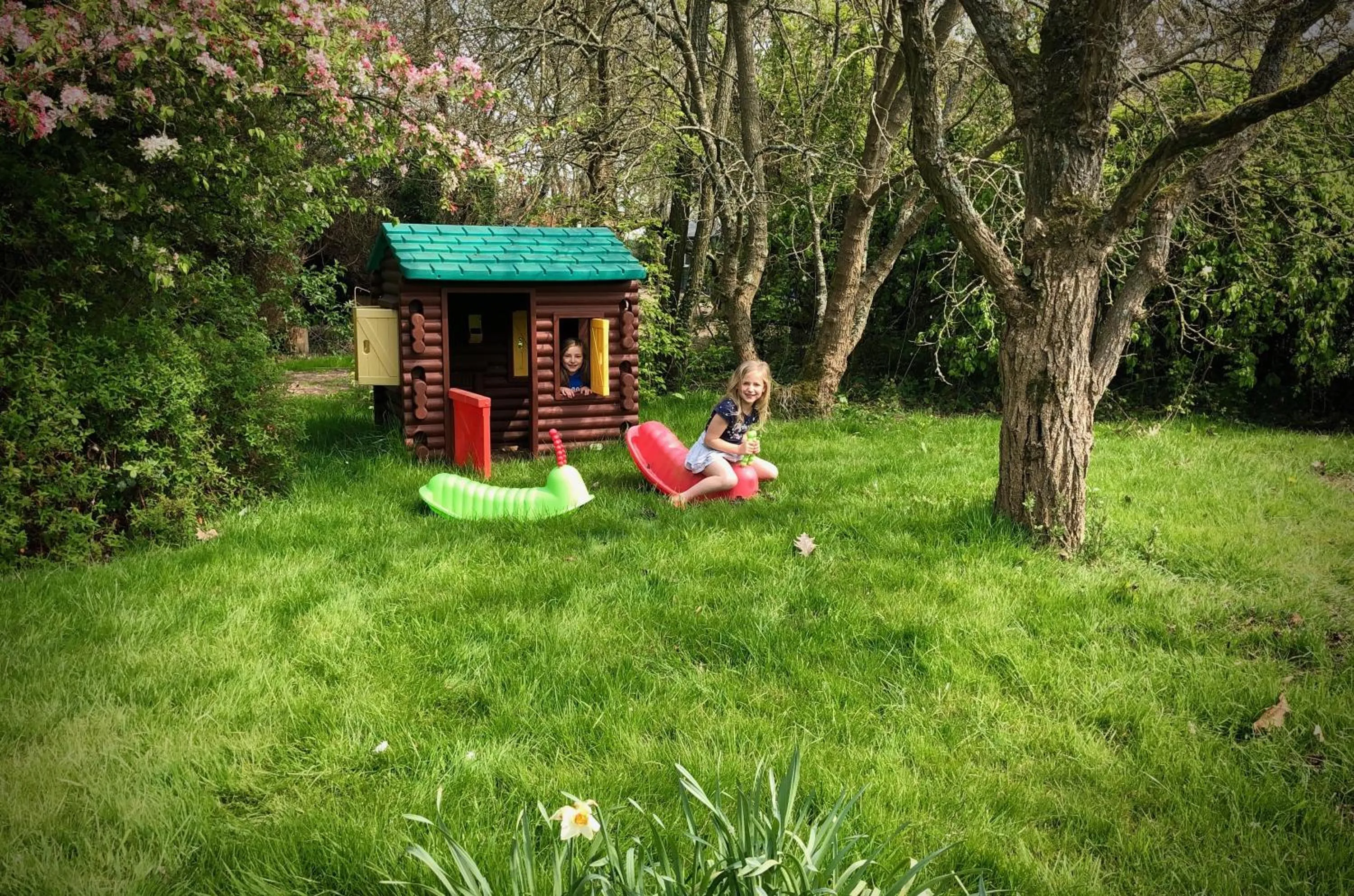 Children play ground in Luxurious Rural Cabin with Hot Tub