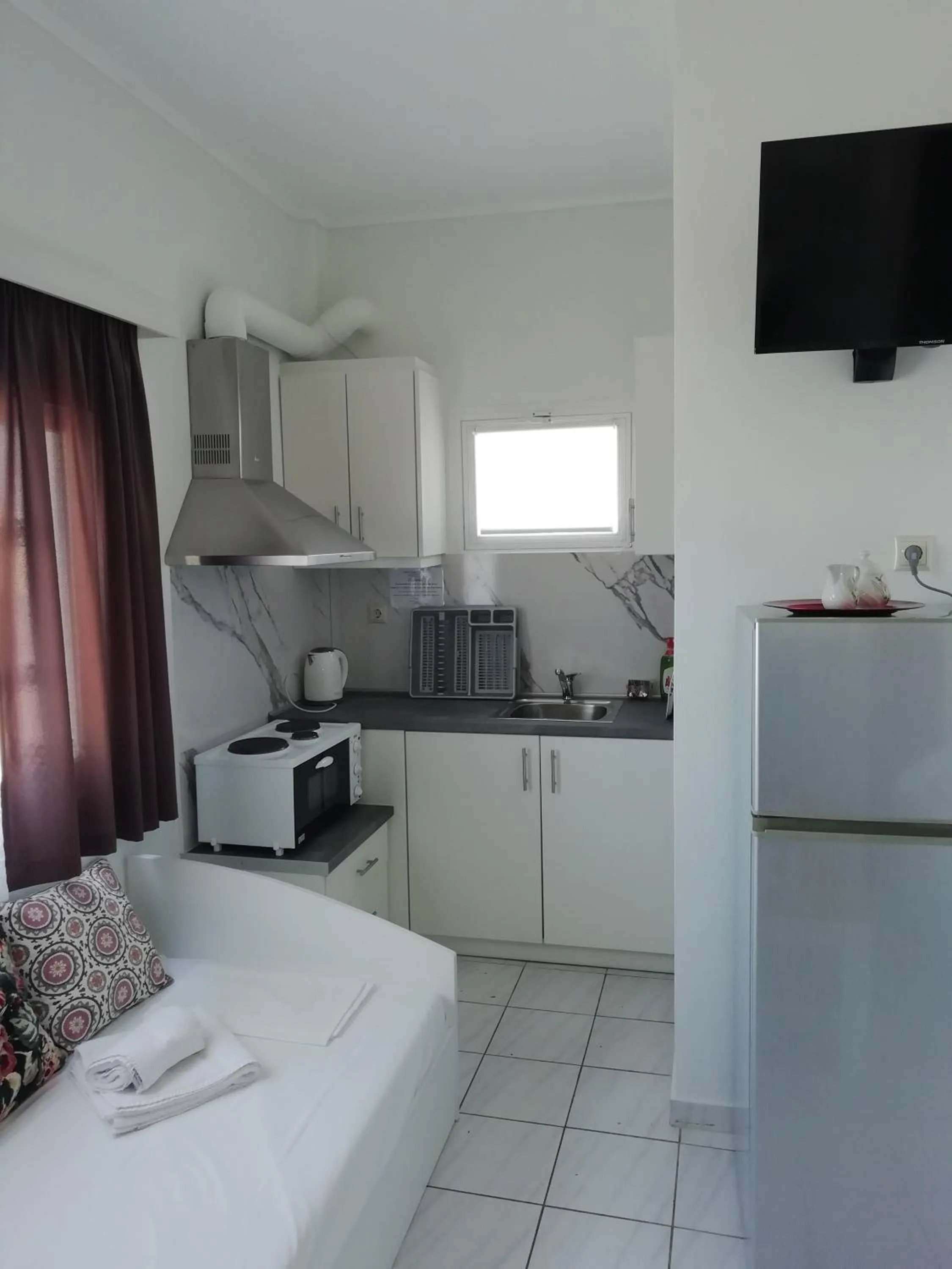 kitchen, Bed in Studios Magda