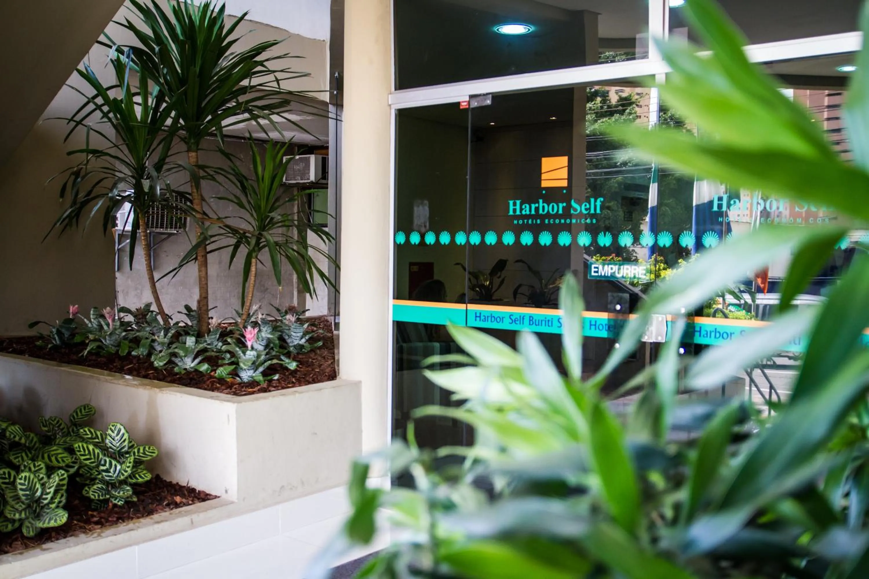 Facade/entrance in Harbor Buriti Hotel