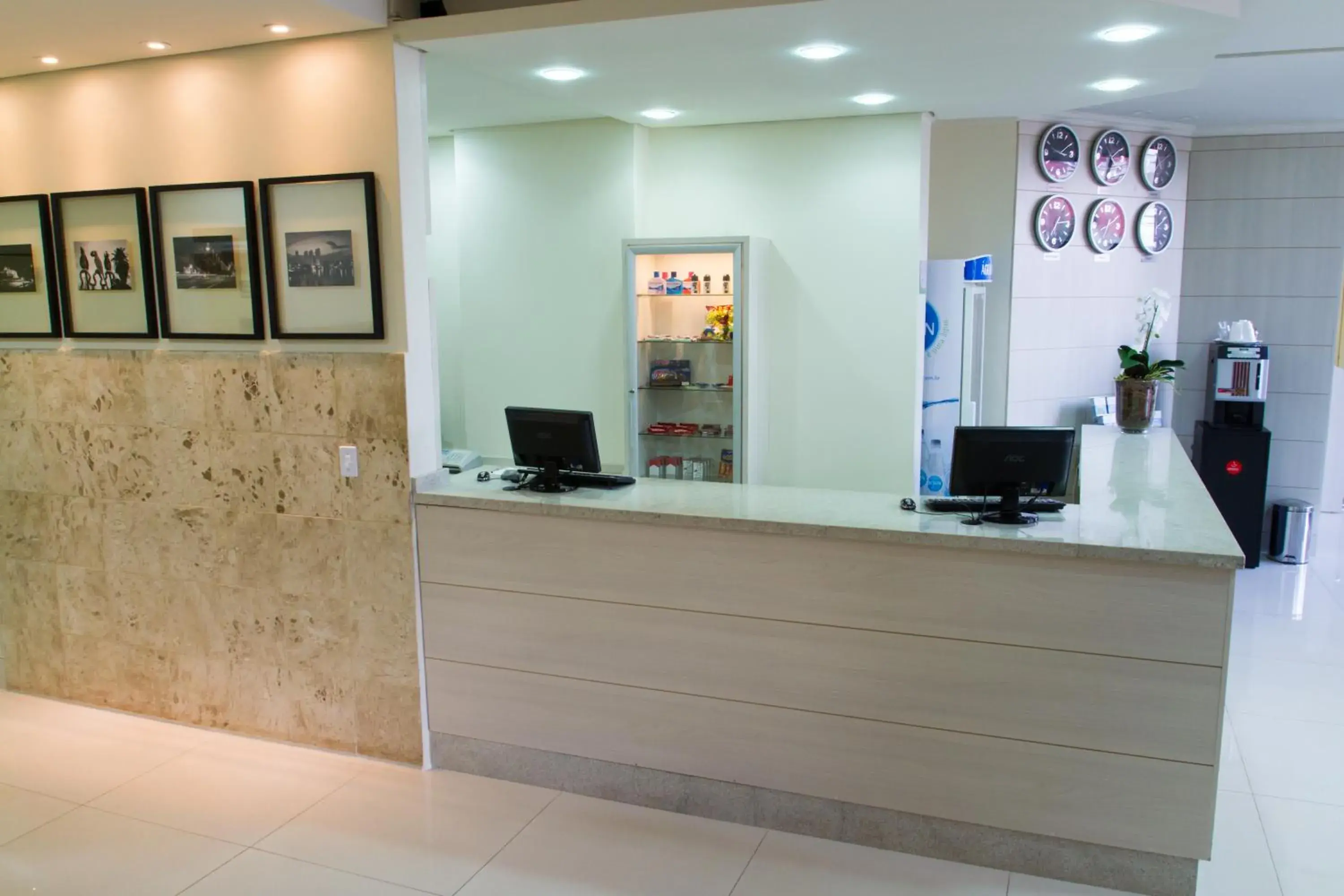 Lobby or reception in Harbor Buriti Hotel Lobby or reception in Harbor Buriti Hotel