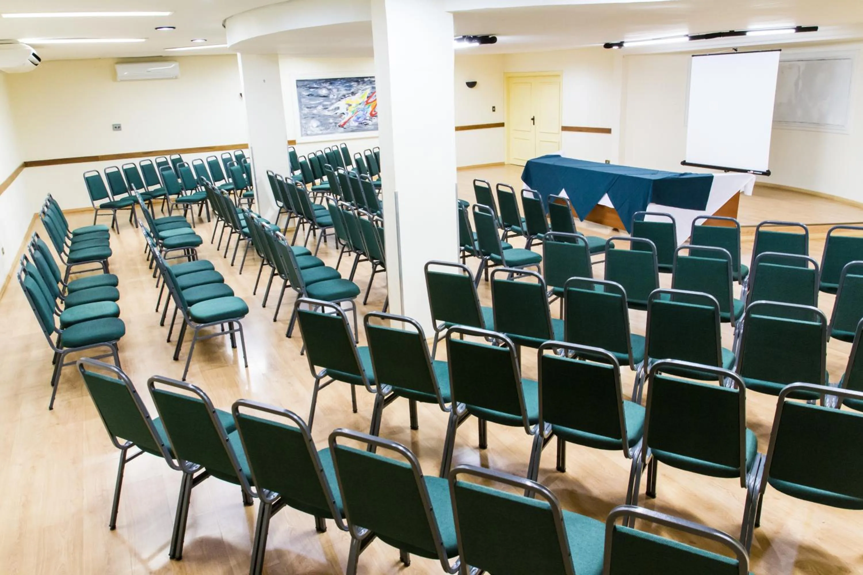 Business facilities in Harbor Buriti Hotel