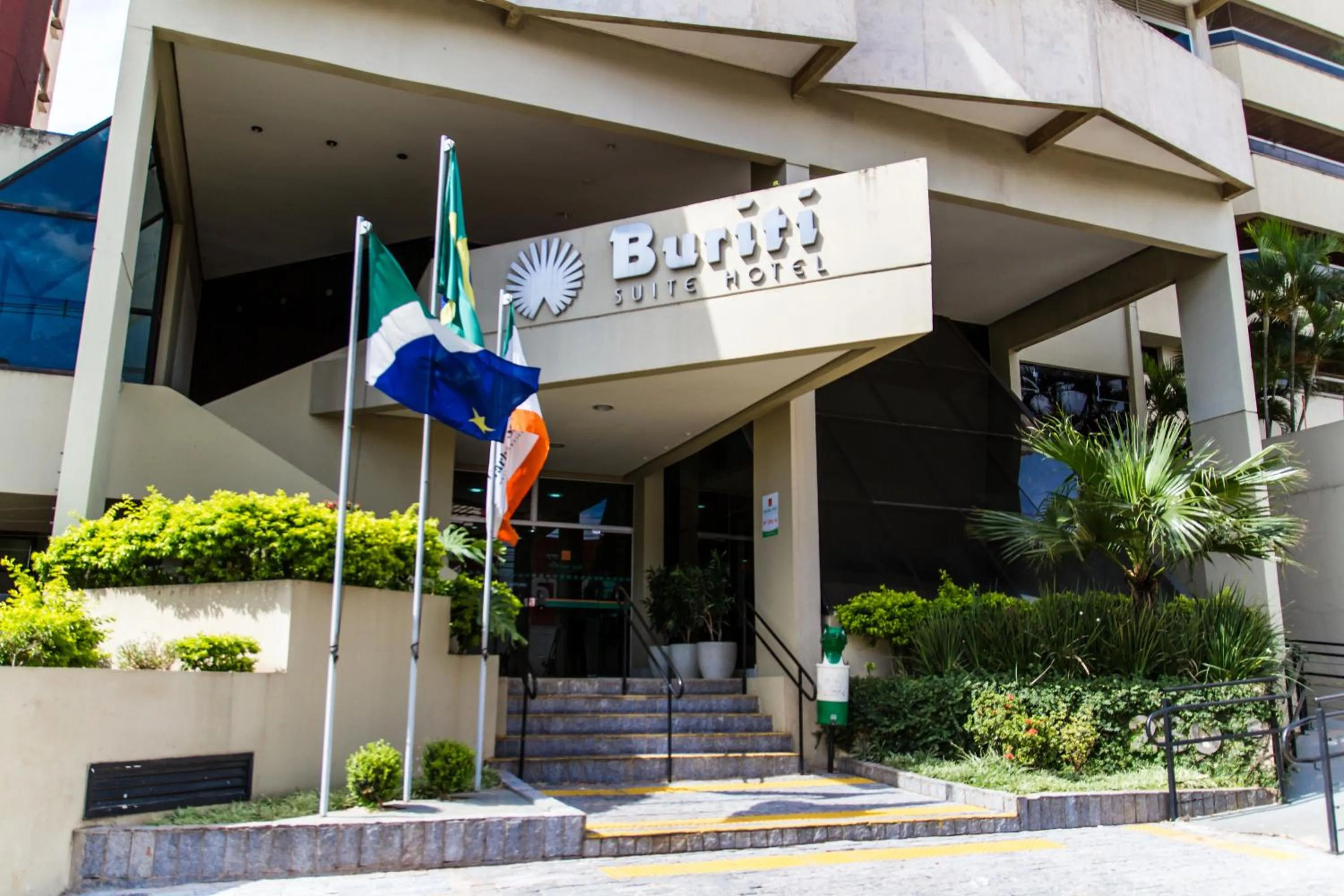 Facade/entrance in Harbor Buriti Hotel