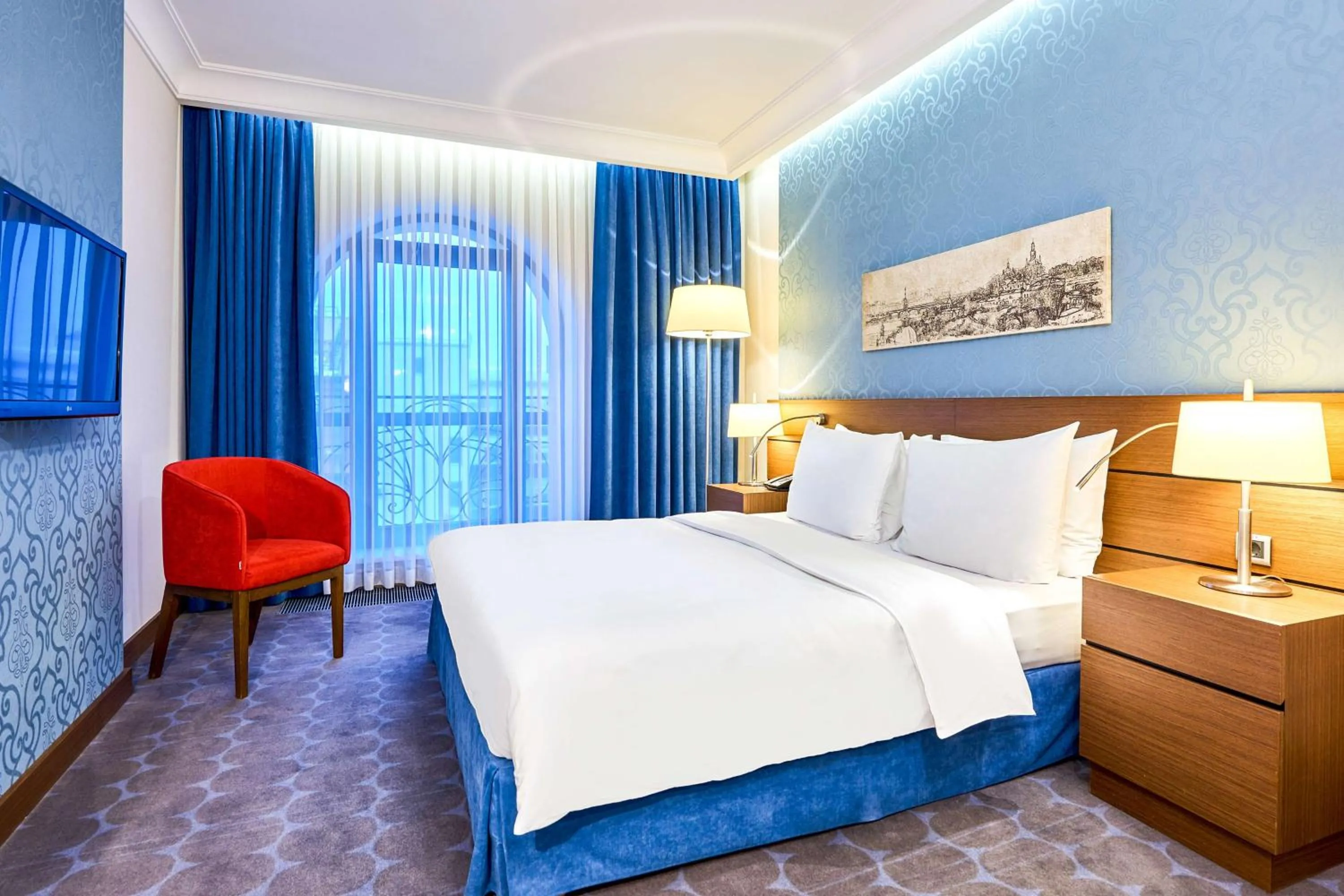 Guests, Bed in Radisson Blu Hotel, Kyiv Podil City Centre