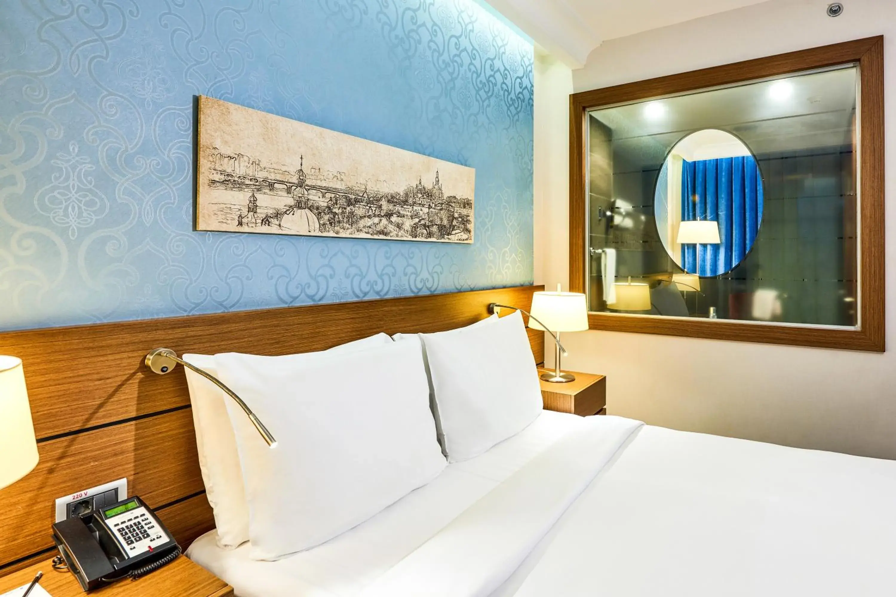 Superior Double or Twin Room in Radisson Blu Hotel, Kyiv Podil City Centre Superior Double or Twin Room in Radisson Blu Hotel, Kyiv Podil City Centre