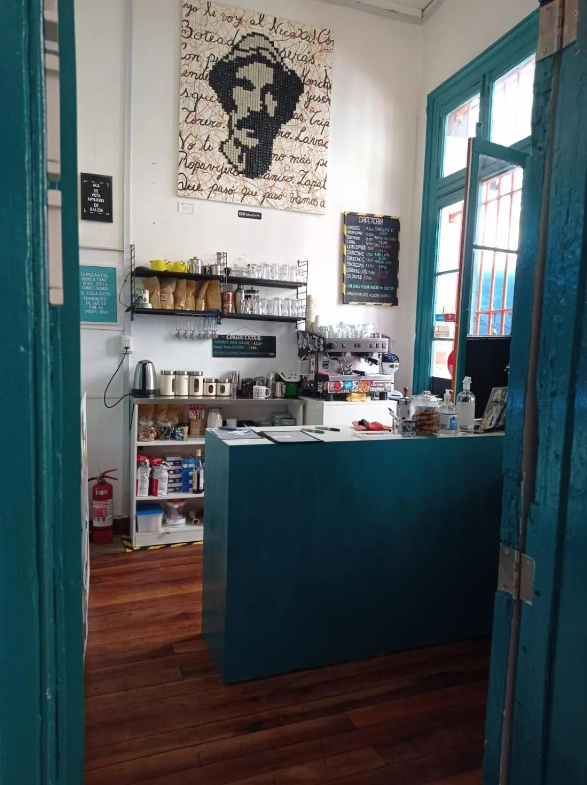 Restaurant/places to eat in Casa Volante Hostal