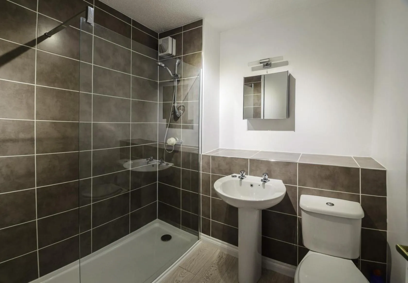Bathroom in The Mariners