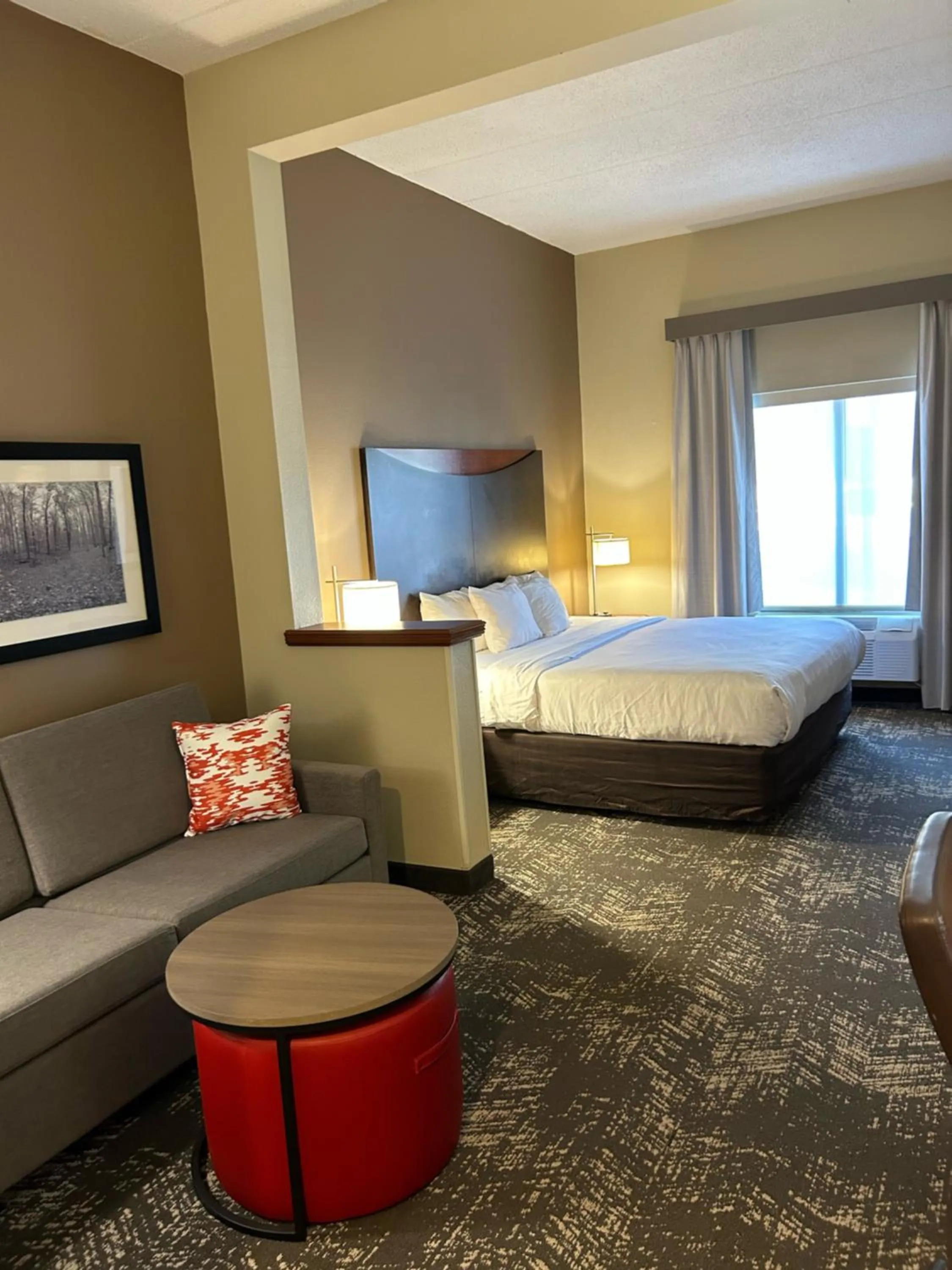 Bed in Comfort Suites Columbia at Harbison