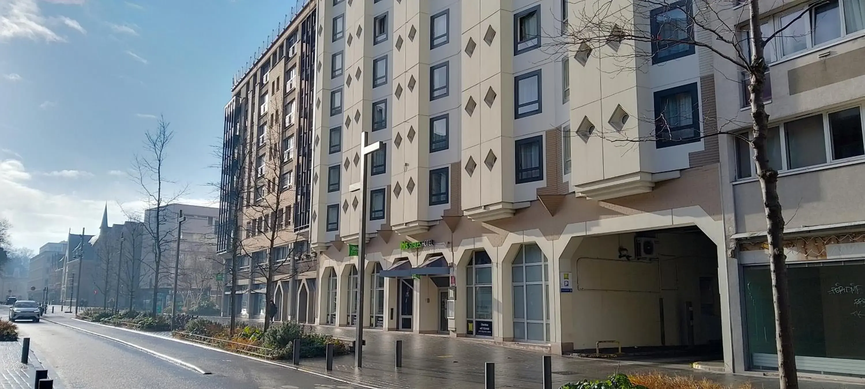 Facade/entrance in ibis Styles Lille Centre Gare Beffroi Facade/entrance in ibis Styles Lille Centre Gare Beffroi