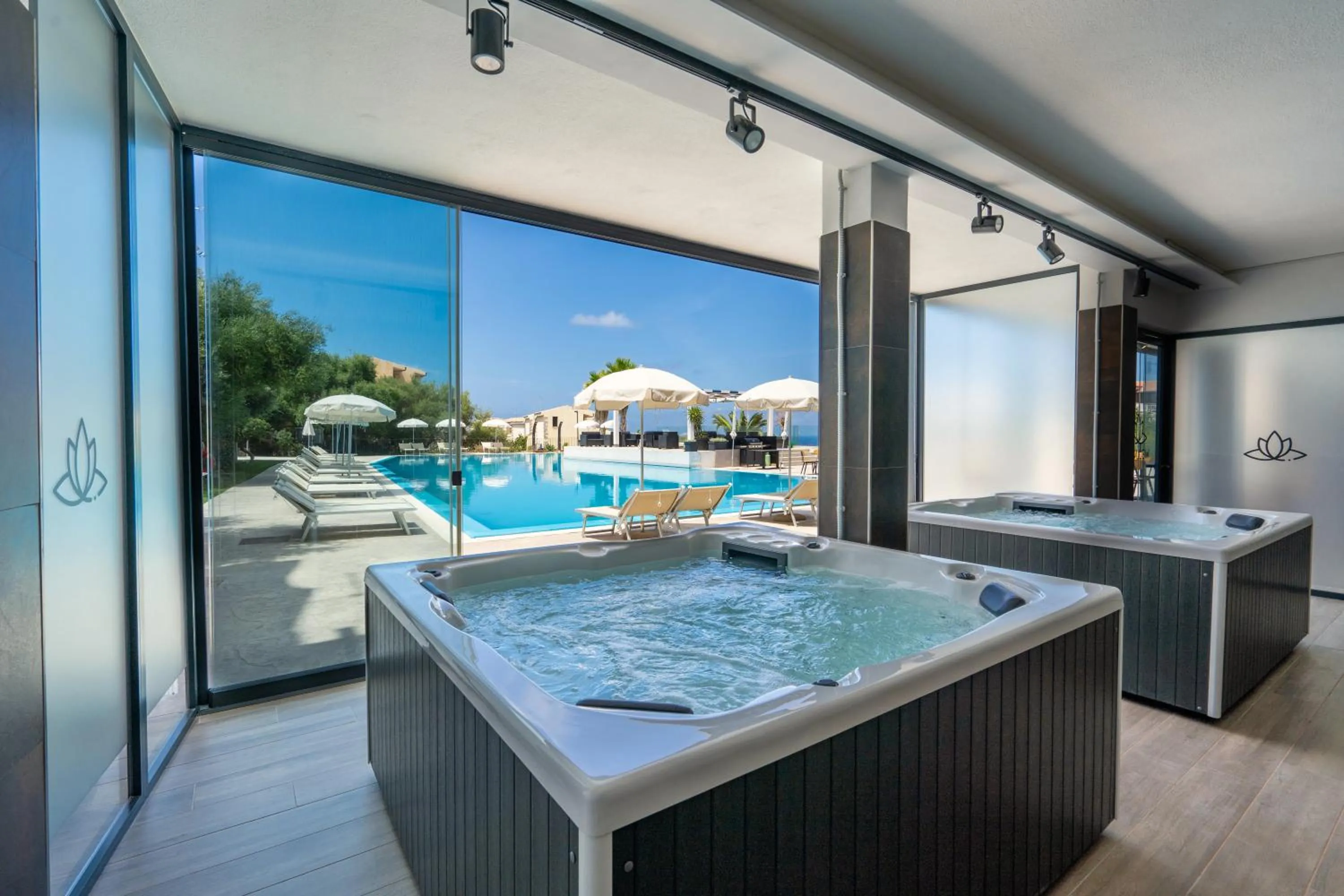 Hot Tub in Horizon Hotel Badesi