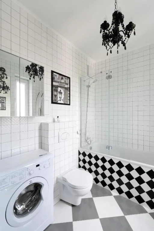 Toilet in NotaBene Wola Apartment