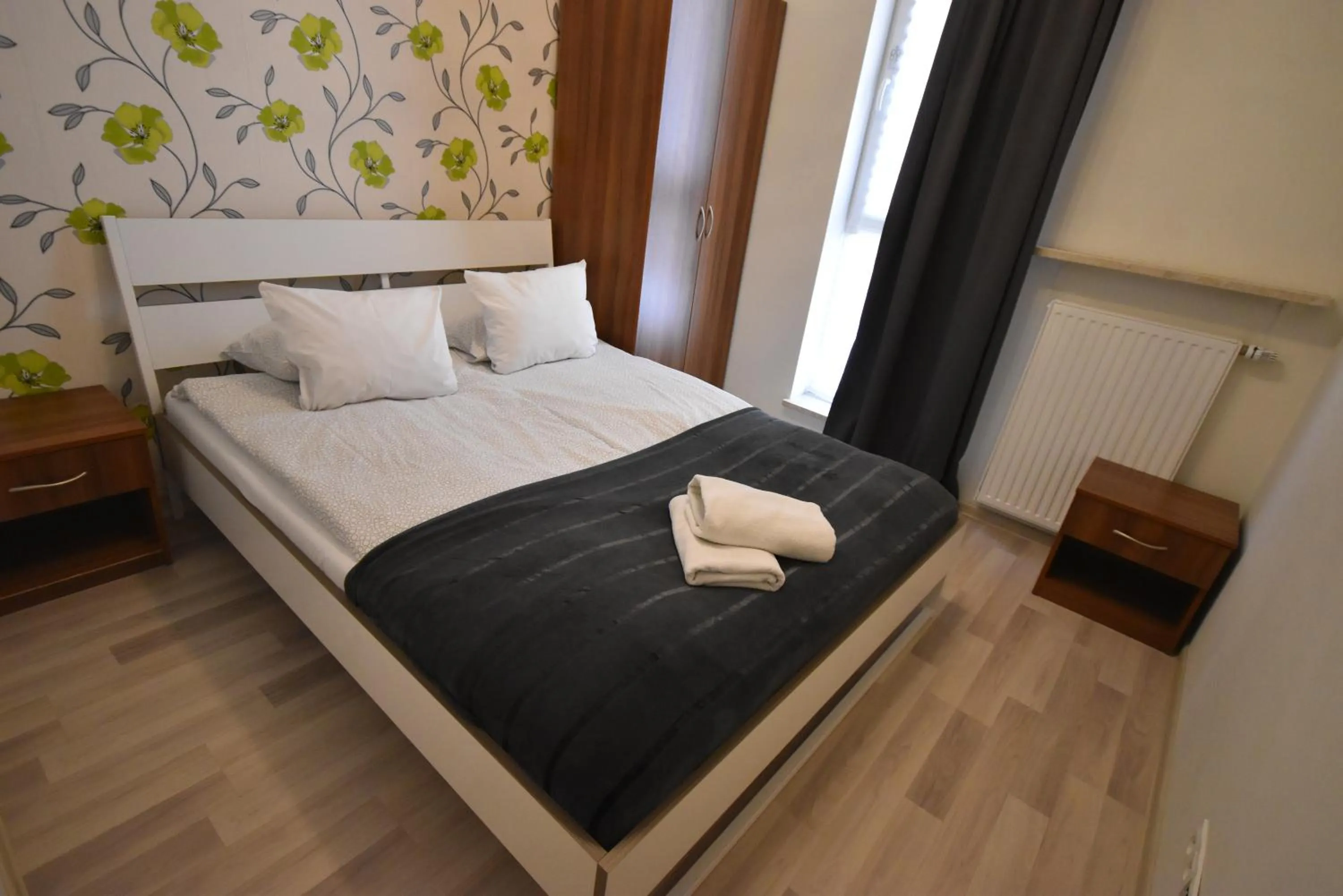 Bed in NotaBene Wola Apartment