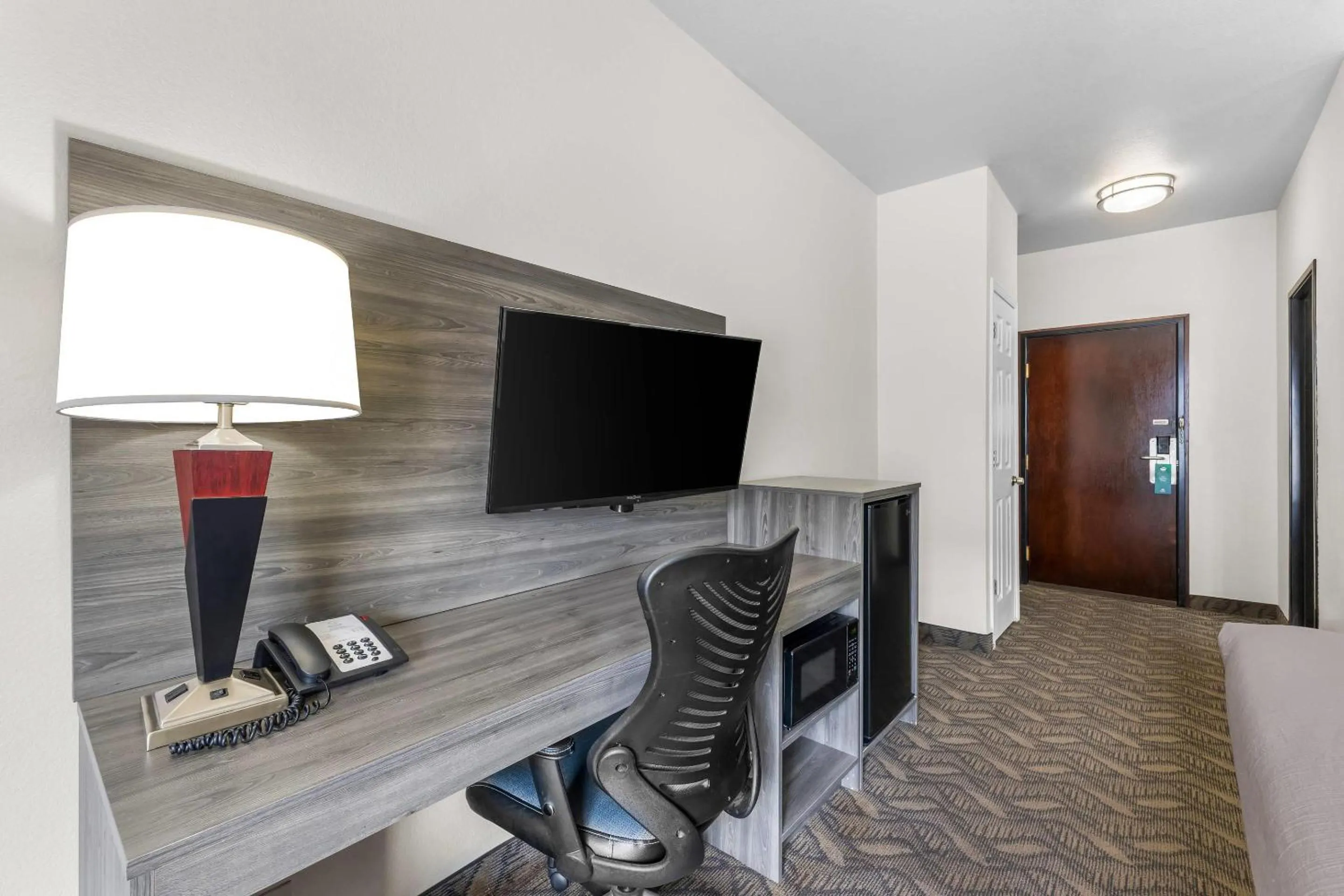 Bedroom in Quality Inn & Suites Salt Lake City Airport West