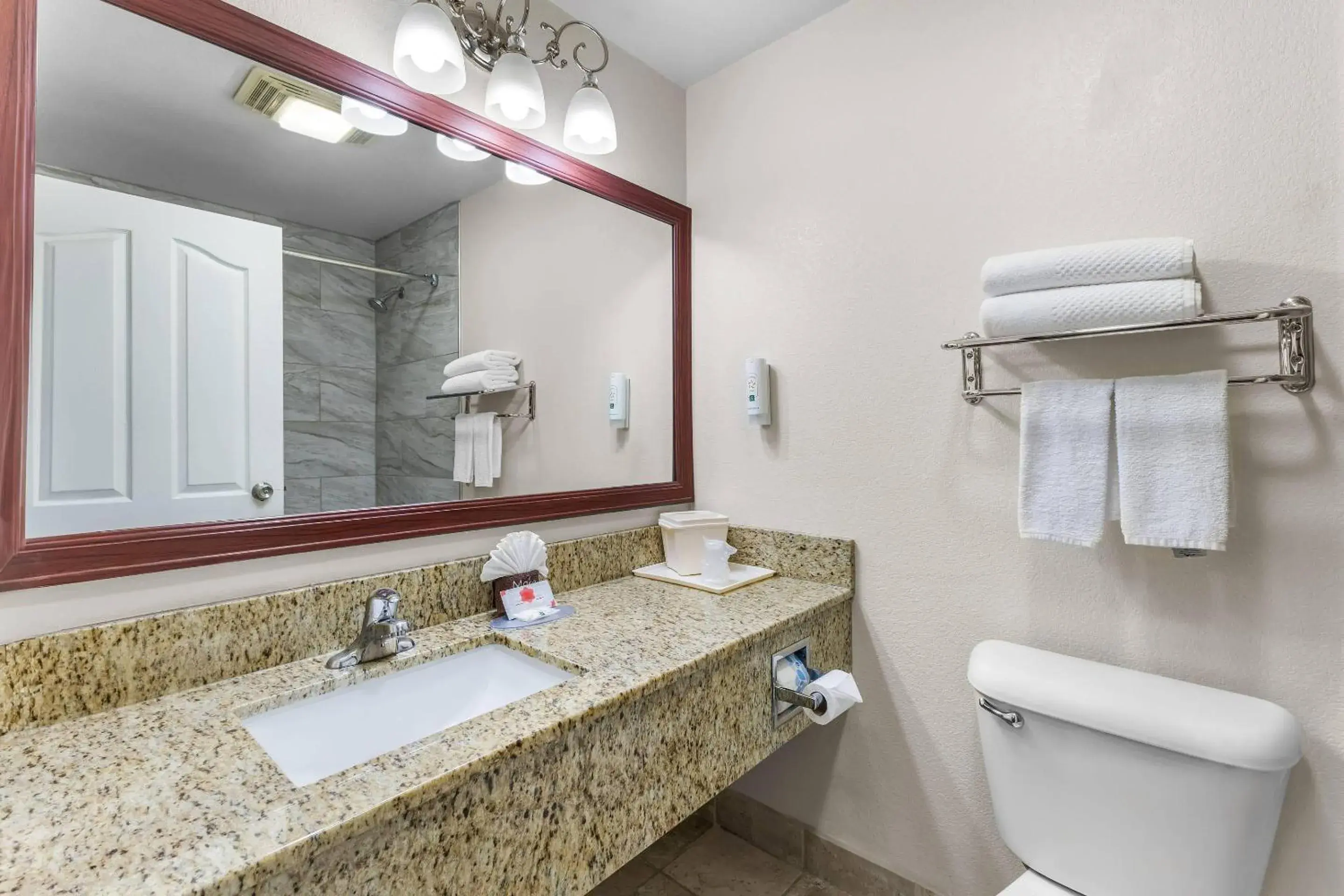 Bedroom in Quality Inn & Suites Salt Lake City Airport West Bedroom in Quality Inn & Suites Salt Lake City Airport West