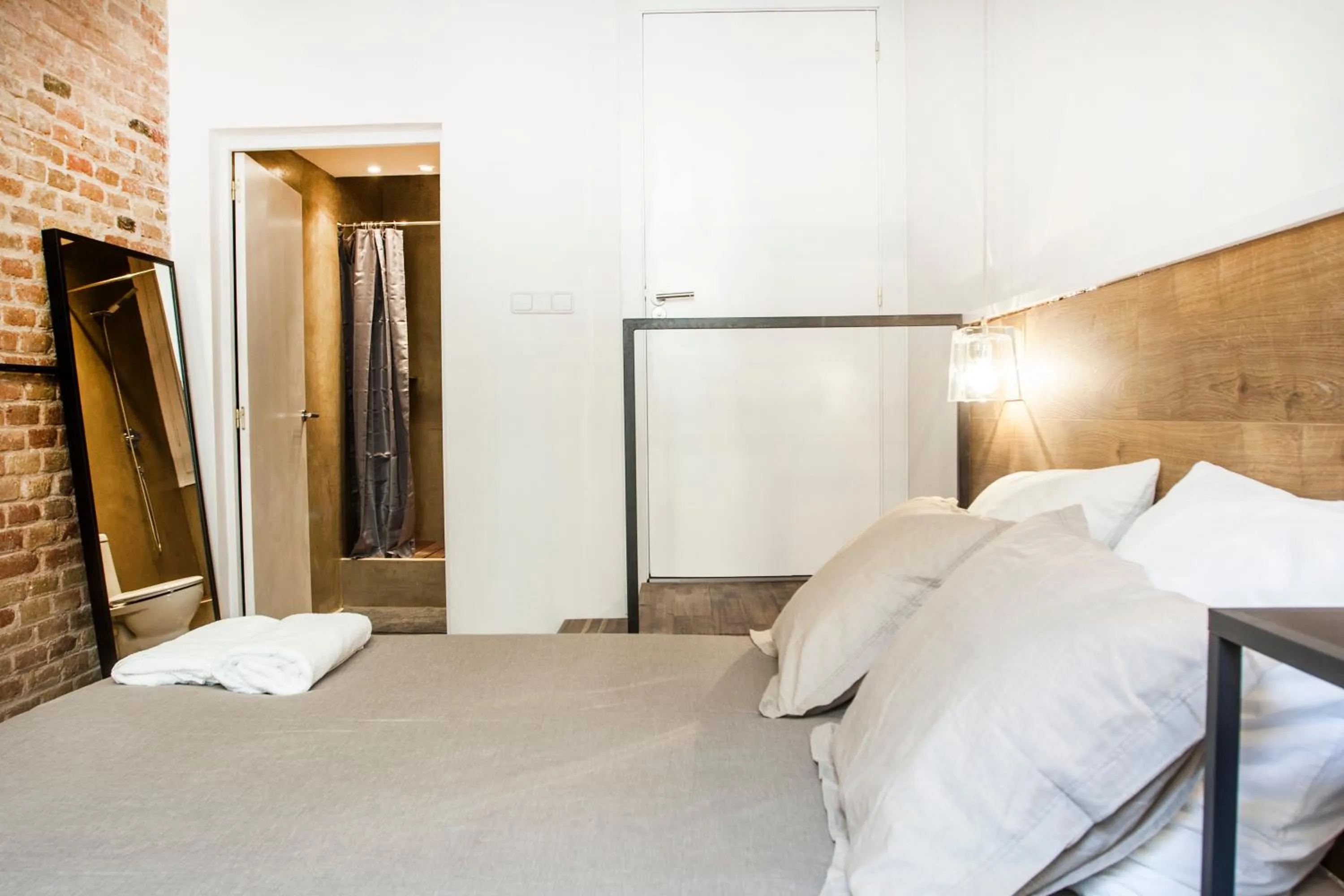 Bedroom, Bed in Cien