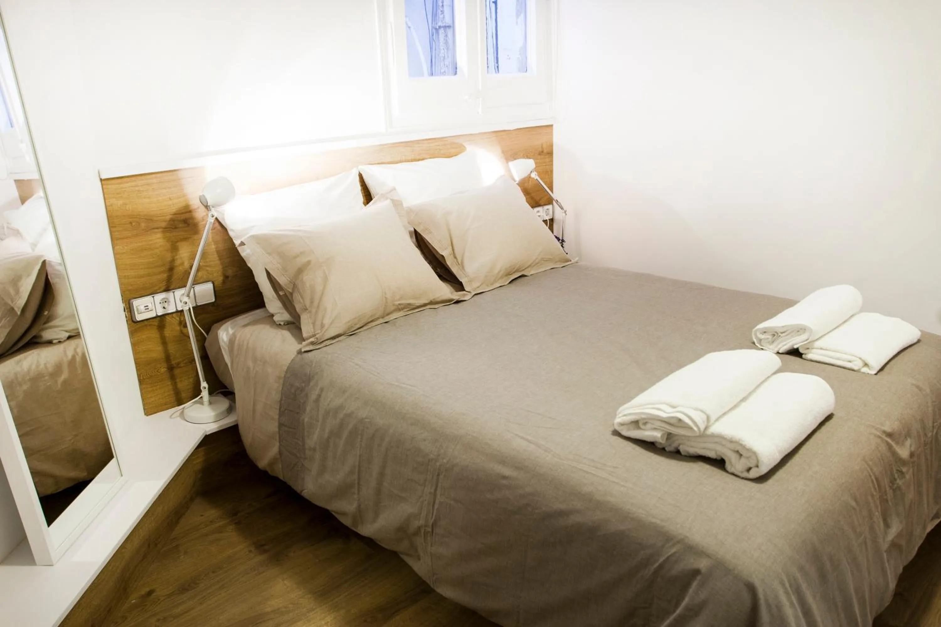 Bedroom, Bed in Cien